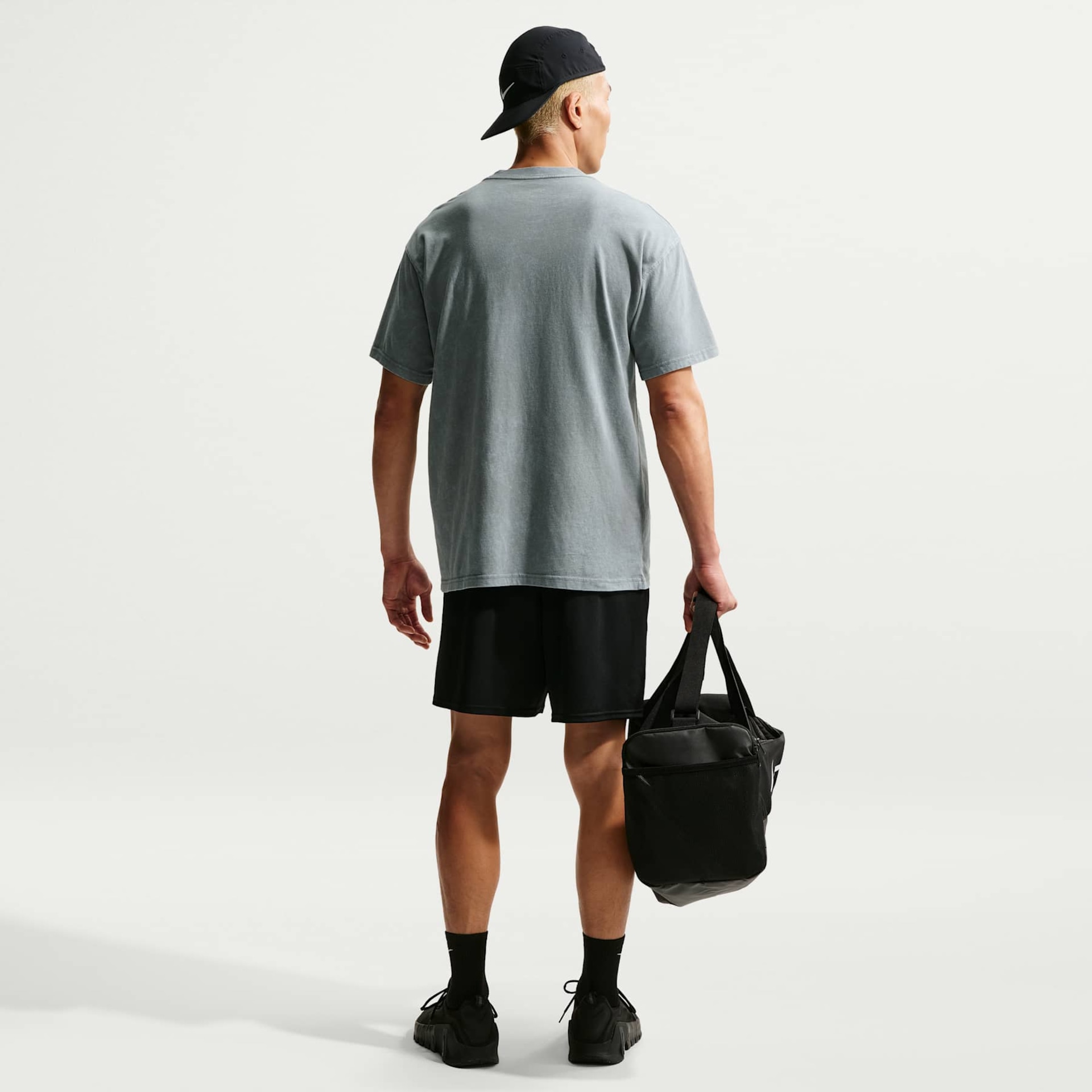 Camiseta Nike Train Verbiage Masculina - Foto 5