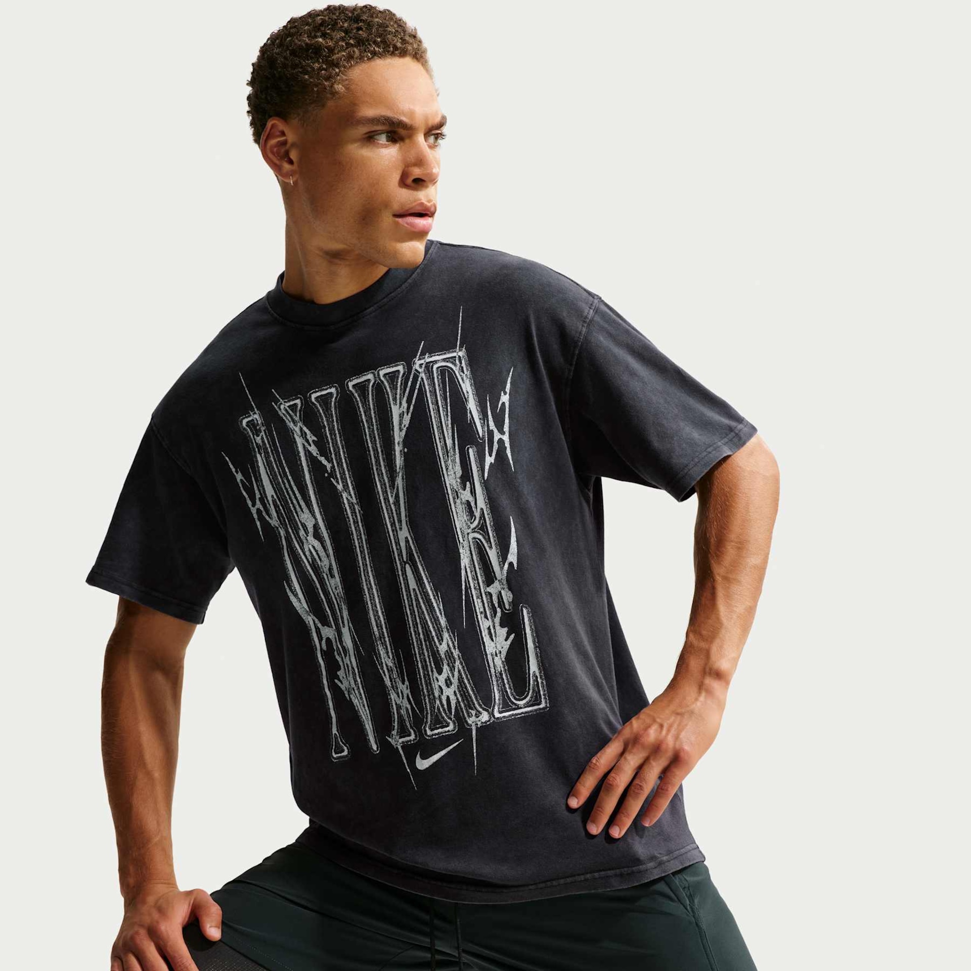 Camiseta Nike Train Verbiage Masculina - Foto 3