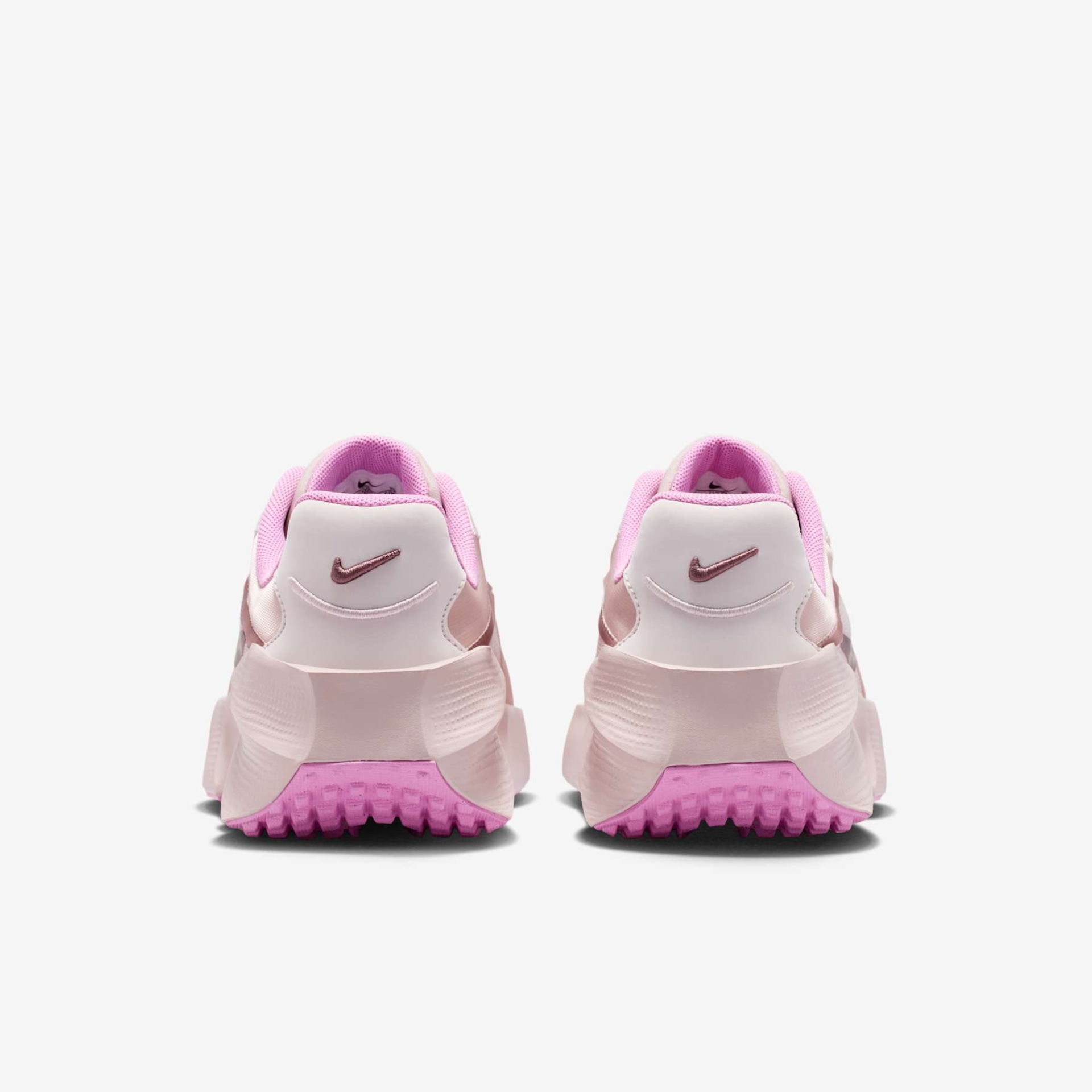 Tênis Nike Aura Edge Feminino - Foto 6