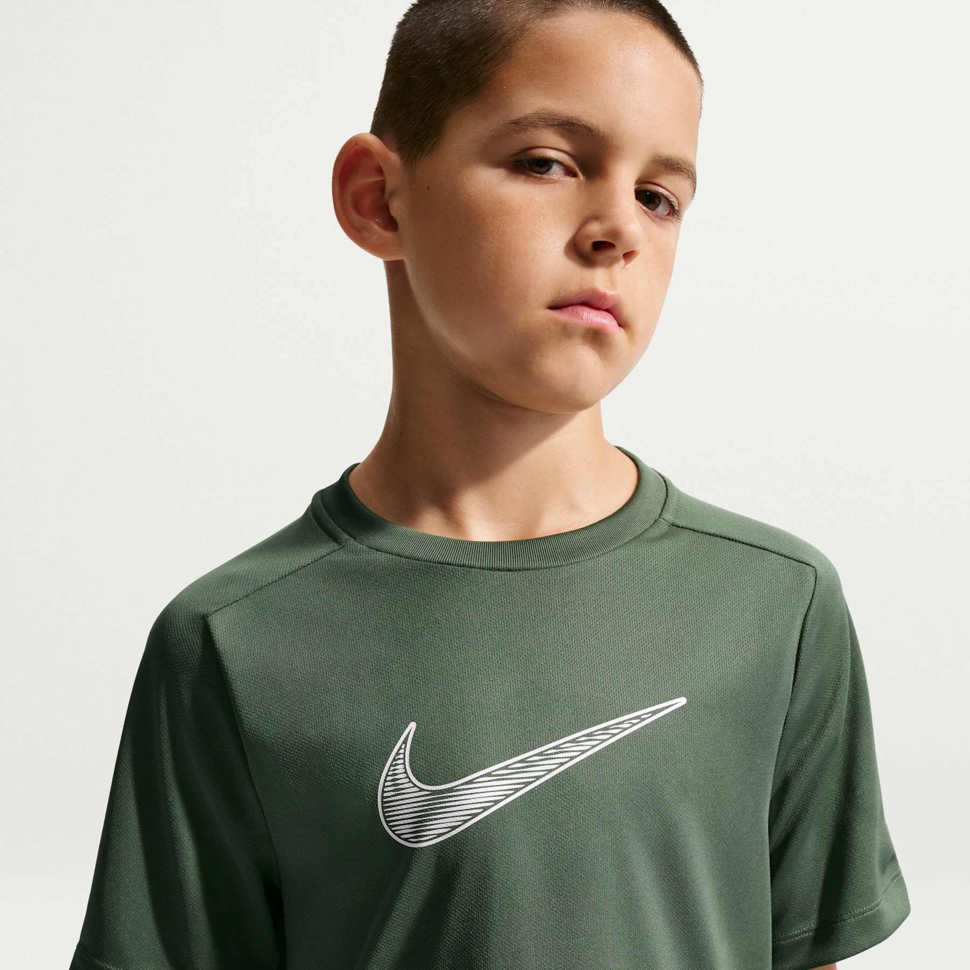 Camiseta Dri-FIT Nike Multi Infantil - Foto 3