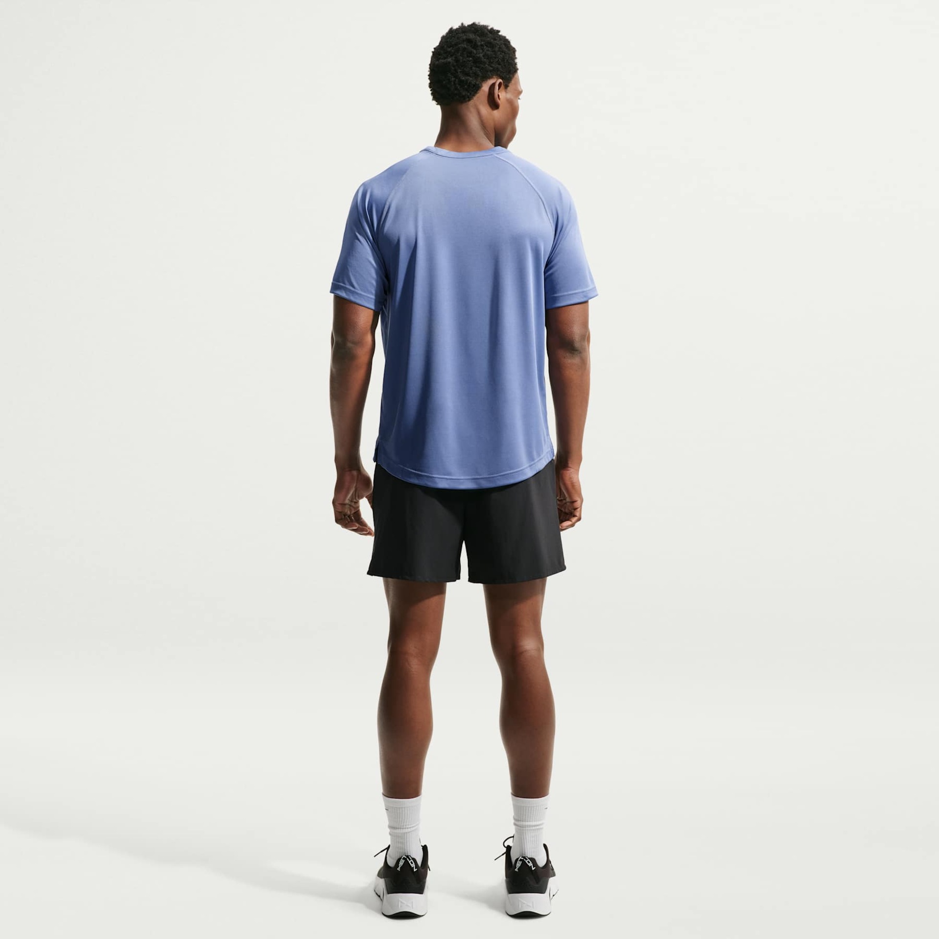 Camiseta Nike UV Flex Masculina - Foto 5