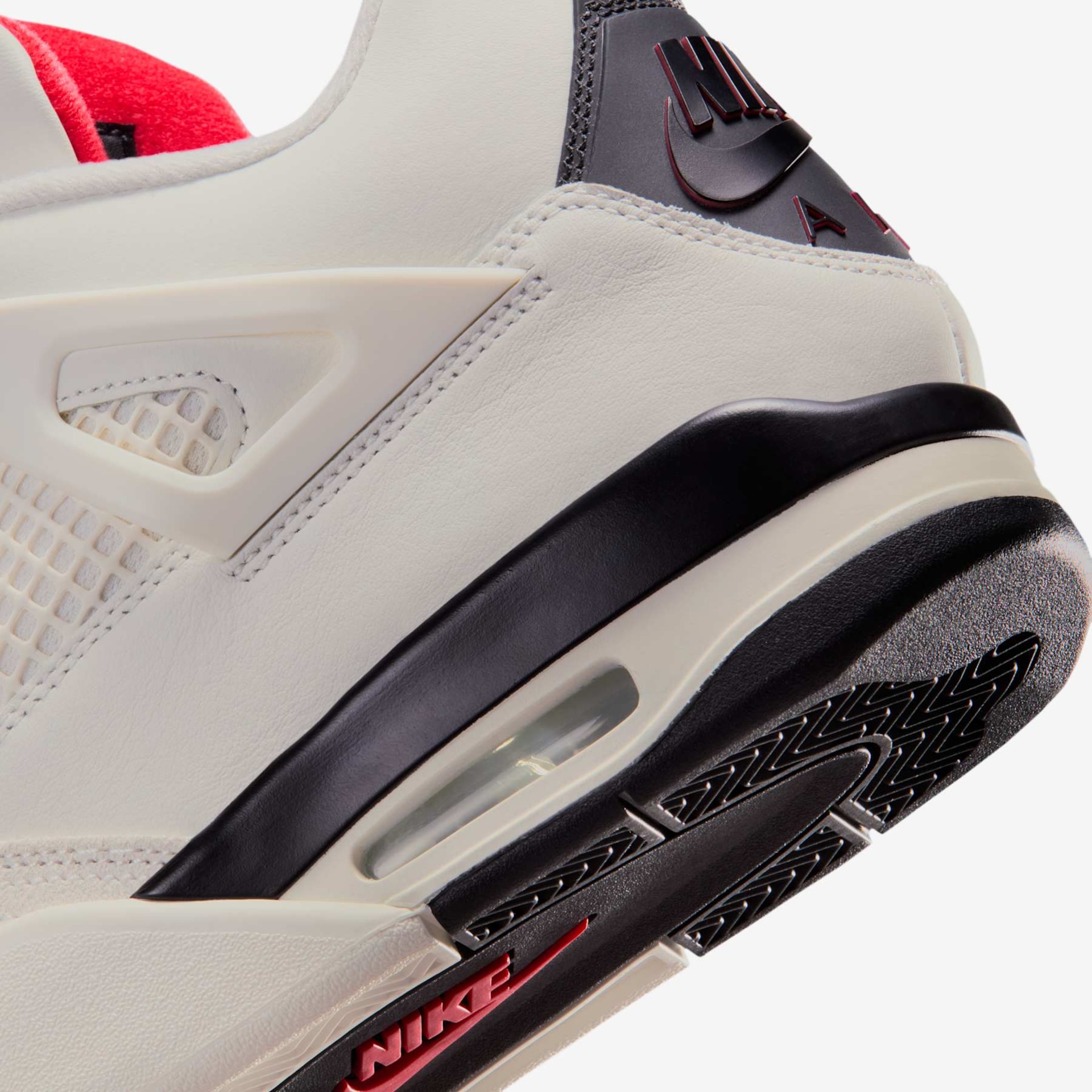 Air Jordan 4 Retro - Foto 8