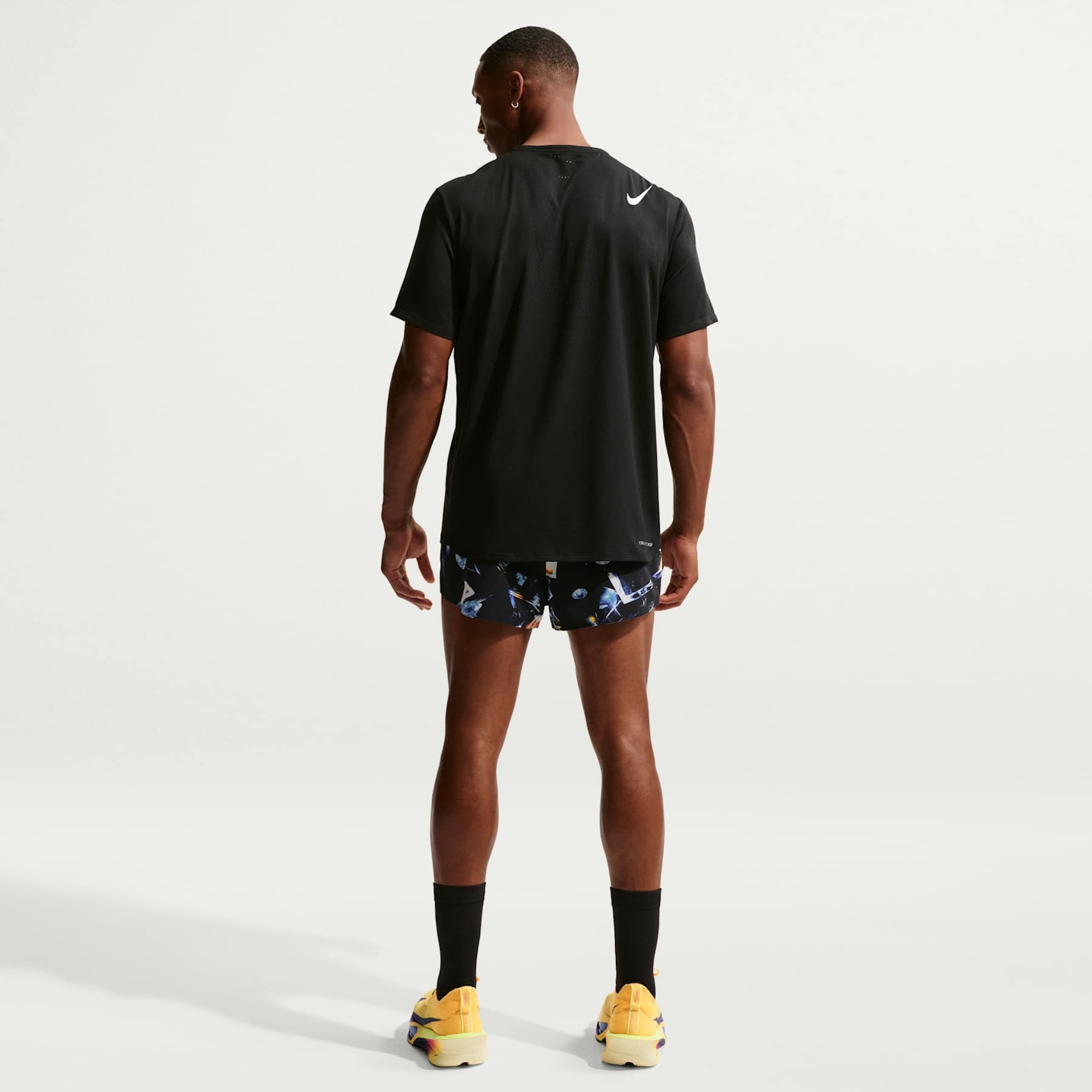Shorts Dri-FIT Nike Aeroswift ADV Masculino - Foto 5