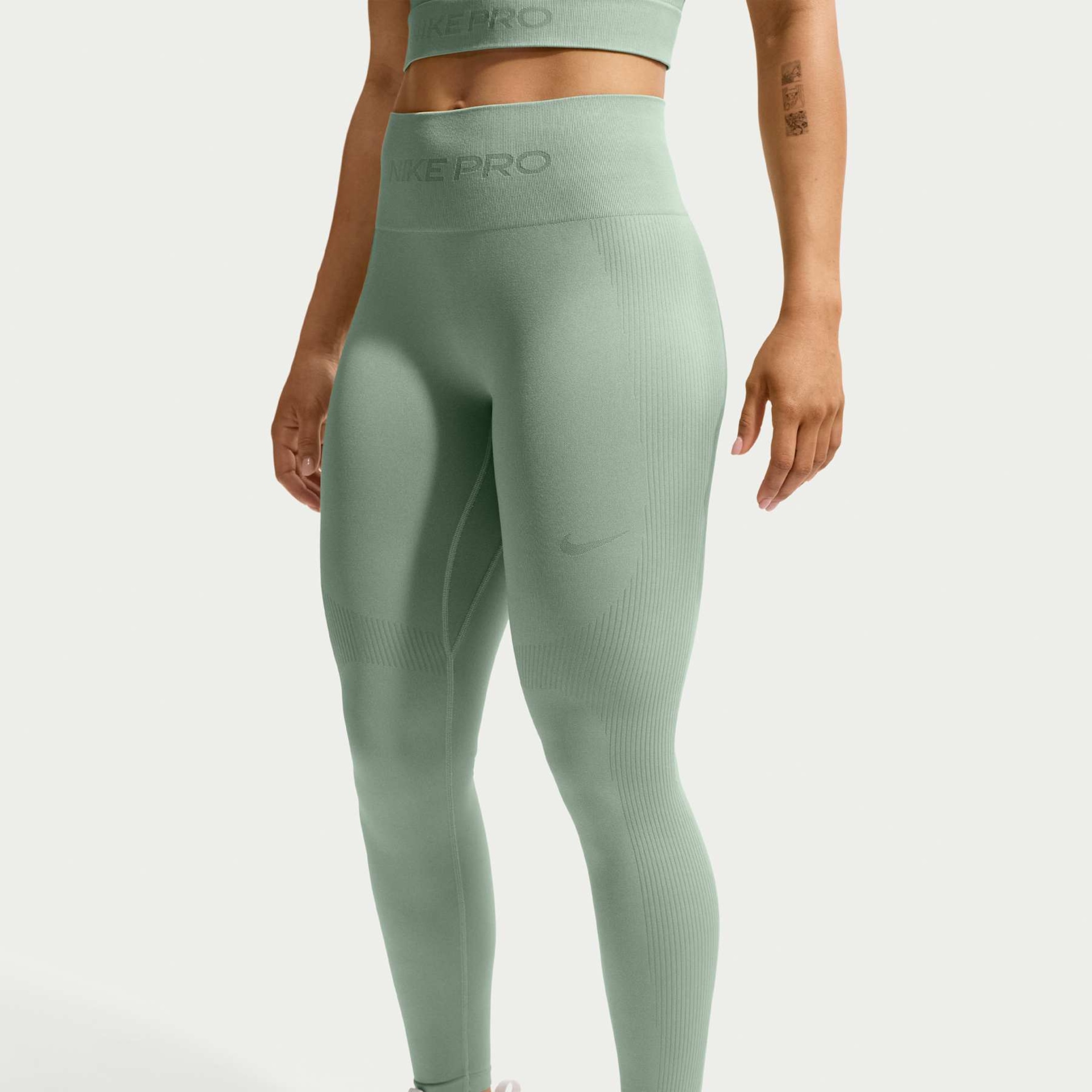 Legging Dri-FIT Nike Pro Feminina - Foto 2