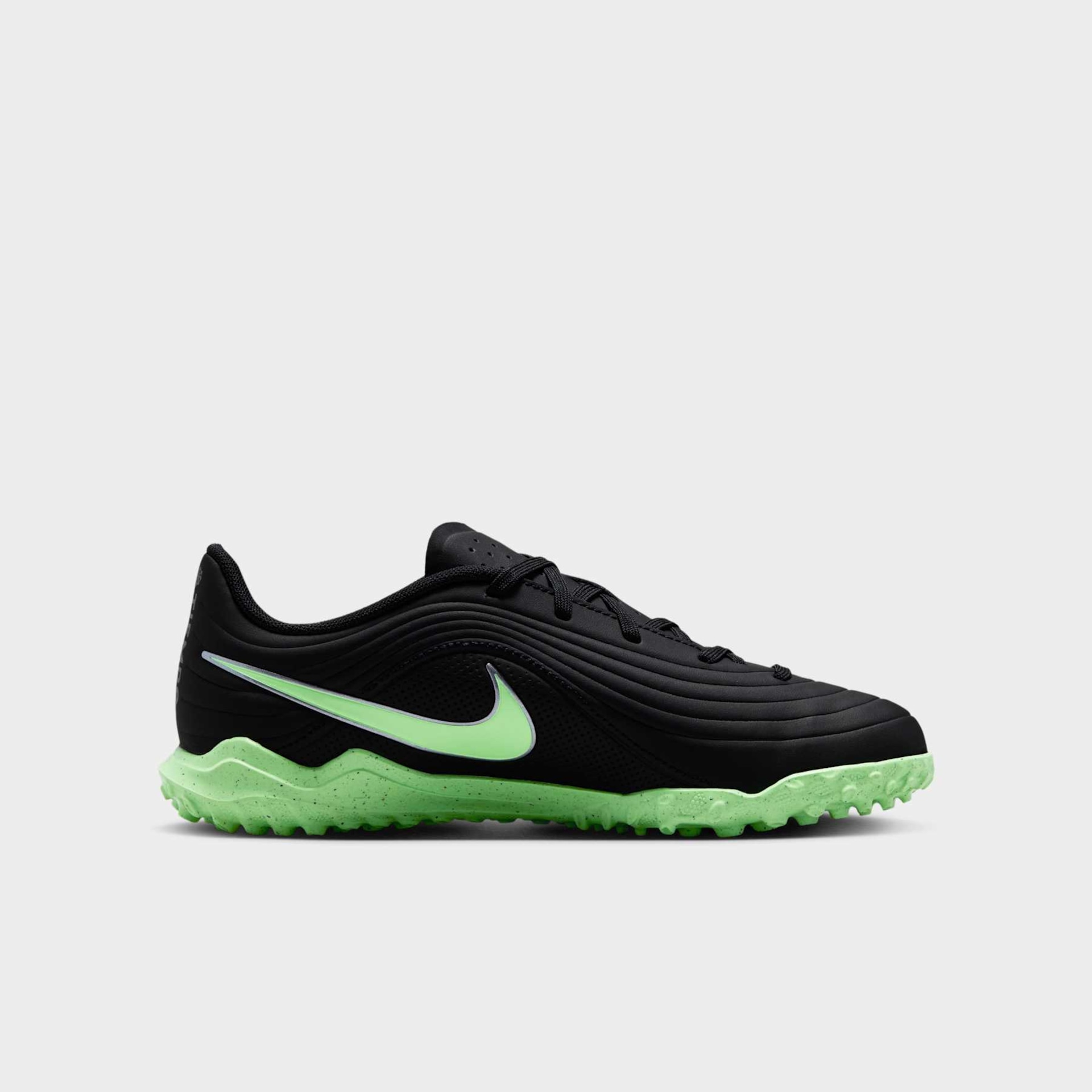 Chuteira Society Nike Tiempo Maestro Club Infantil - Foto 3