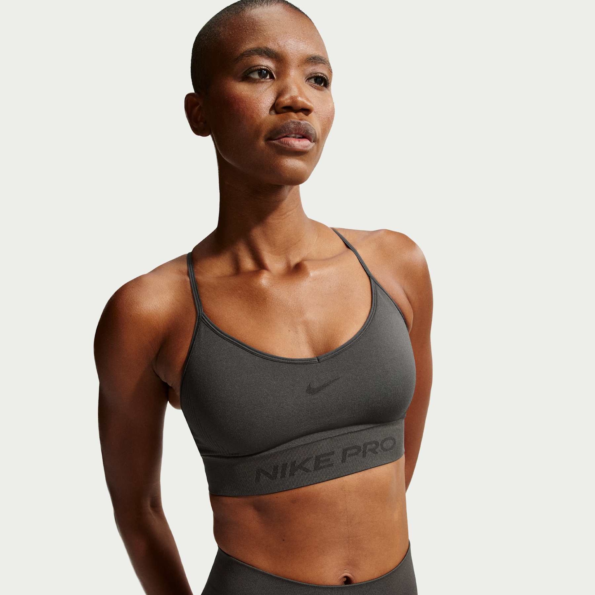 Top Dri-FIT Nike Pro Feminino - Foto 1