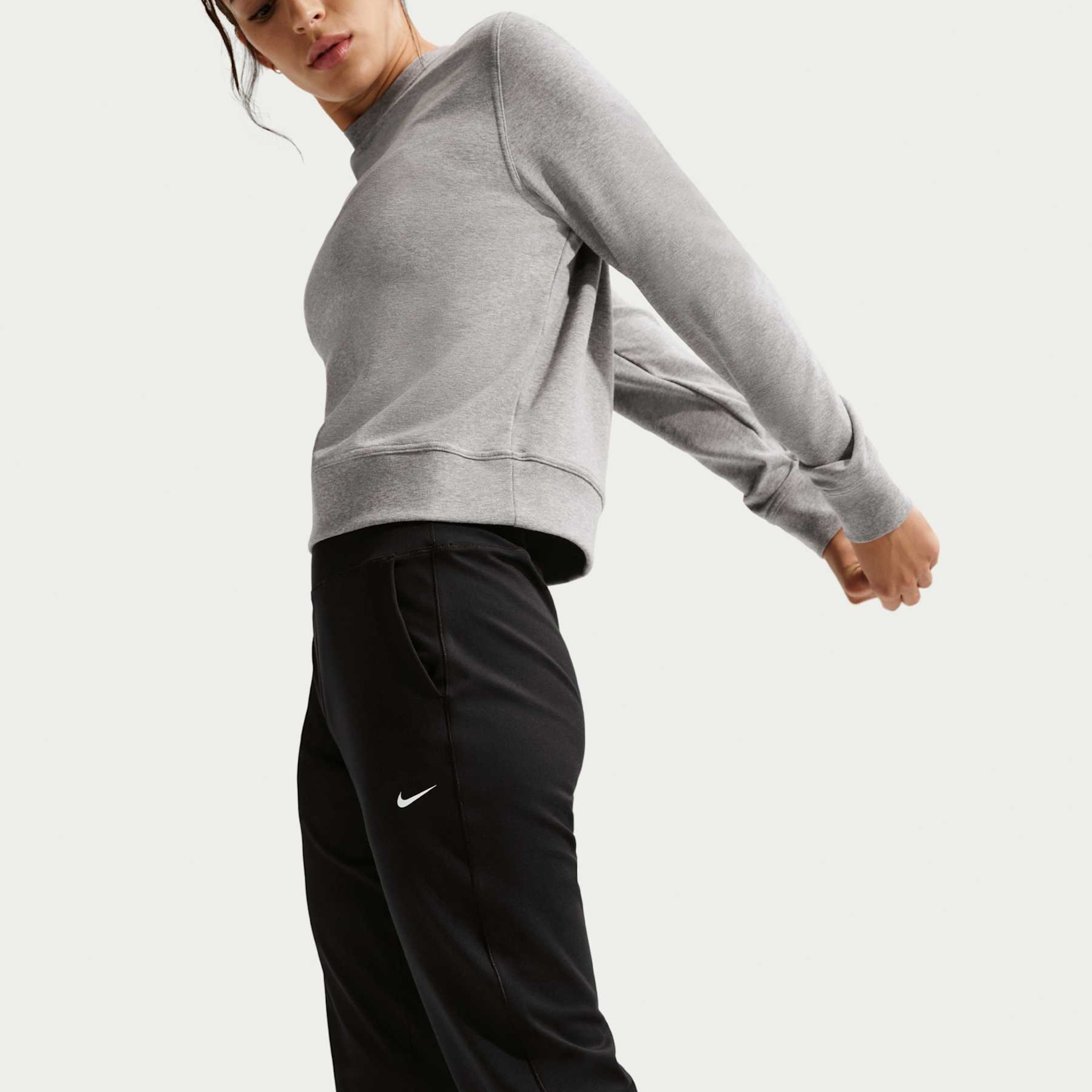 Calça Dri-FIT Nike One Jogger Feminina - Foto 4