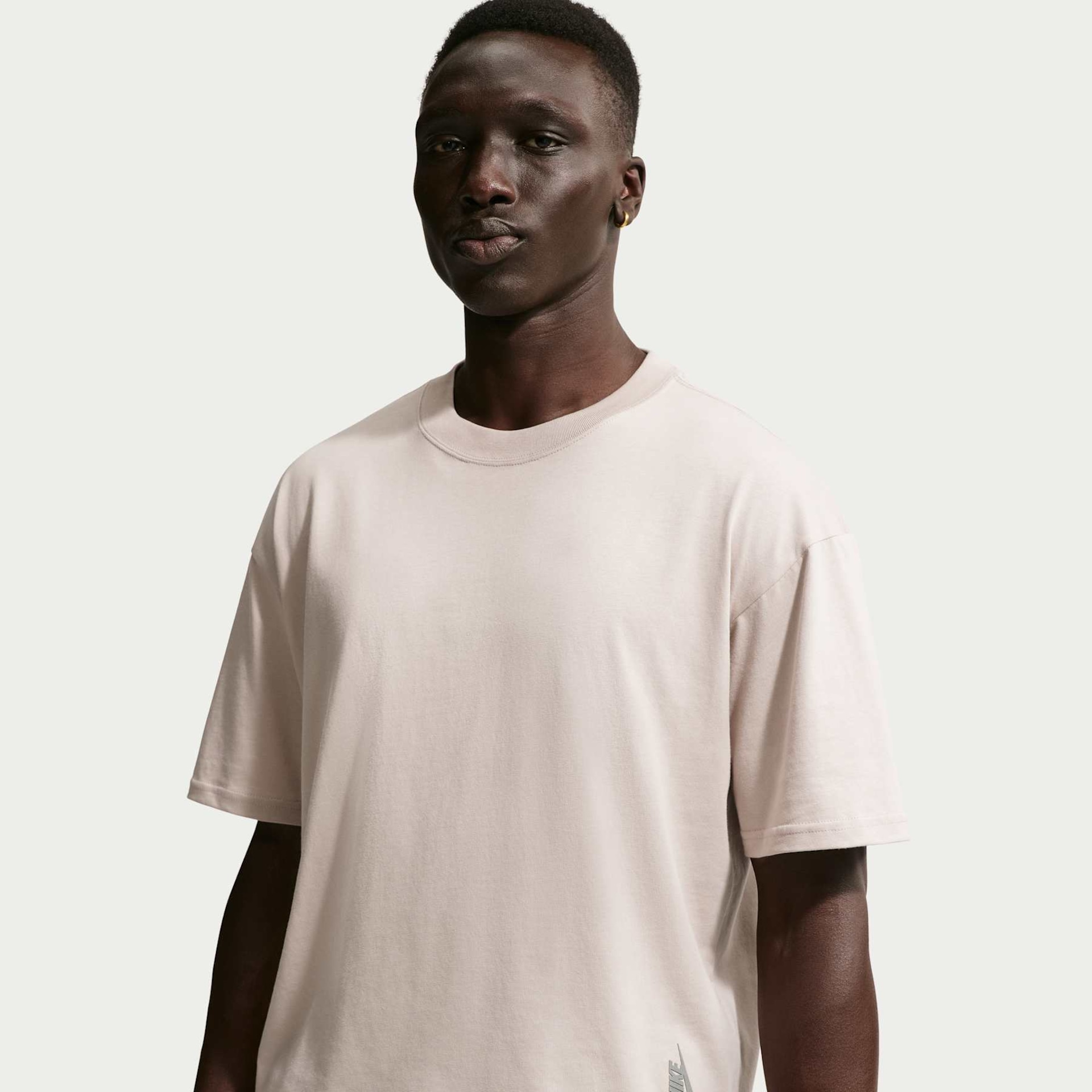 Camiseta Nike Sportswear Essentials Boxy Masculina - Foto 1