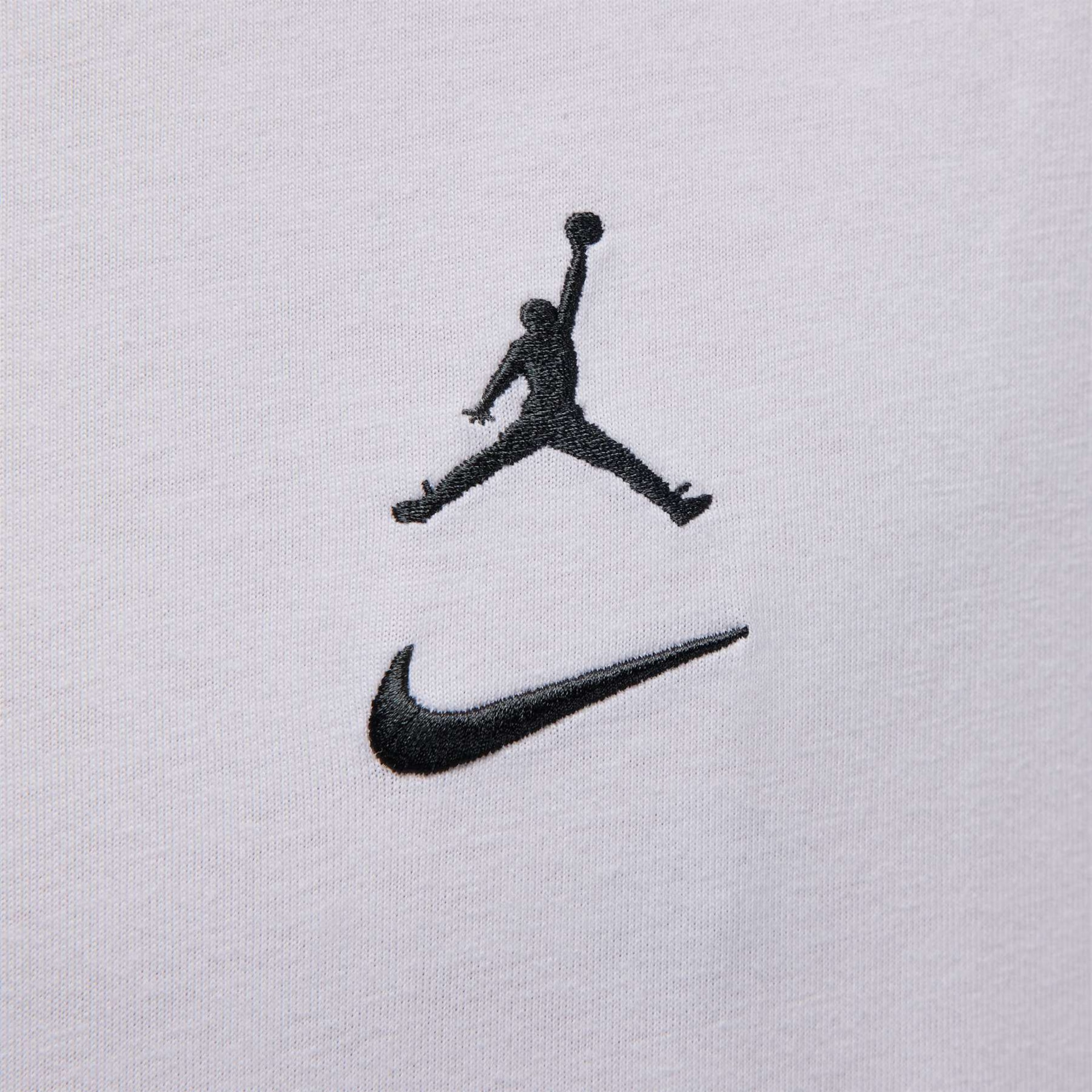 Camiseta Jordan Brooklyn Varsity Masculina - Foto 4