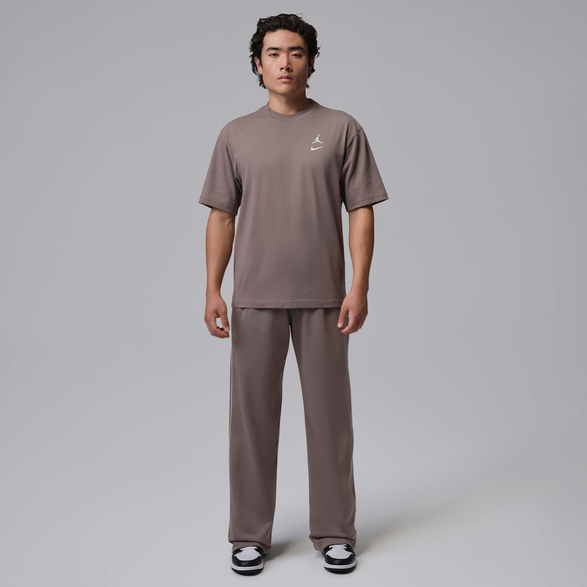 Camiseta Jordan Brooklyn Varsity Masculina - Foto 5