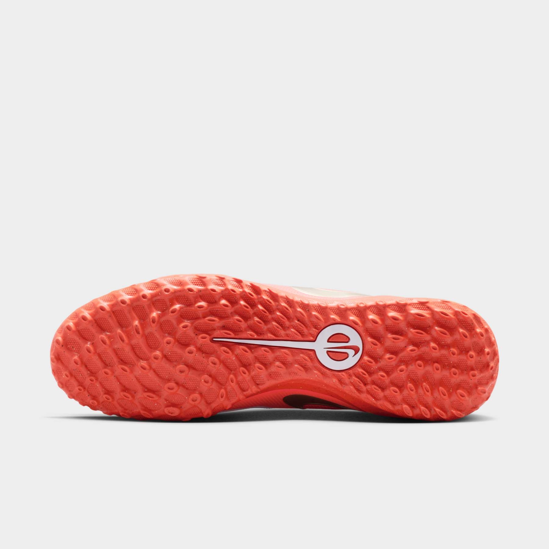 Chuteira Society Nike Tiempo Maestro Club Low - Foto 2