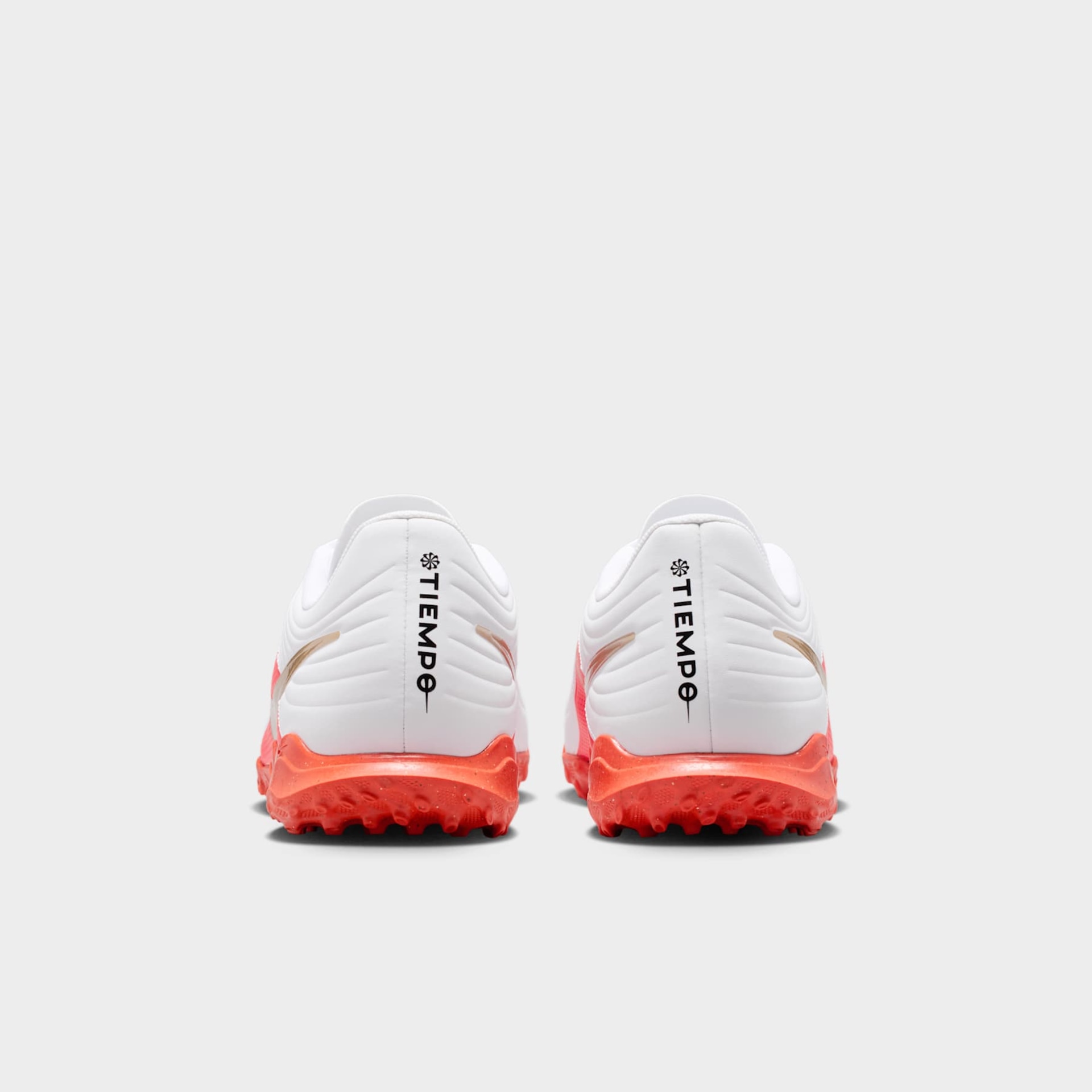 Chuteira Society Nike Tiempo Maestro Club Low - Foto 6