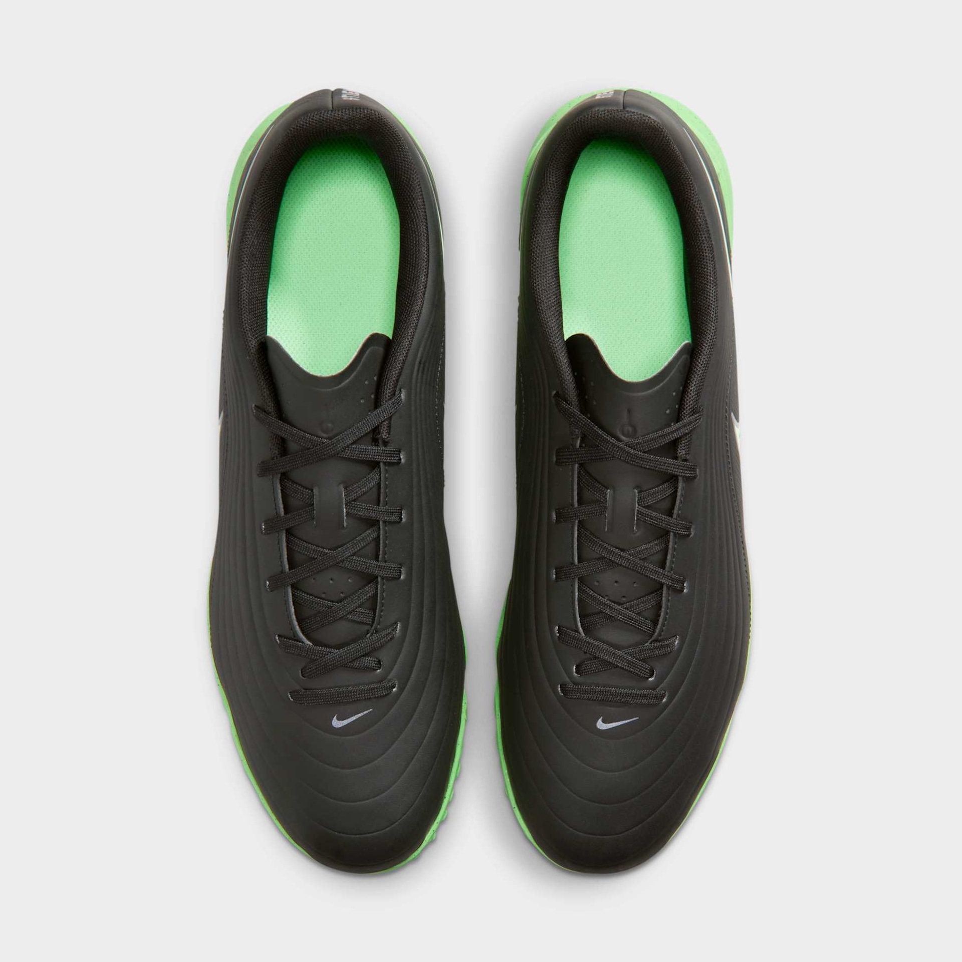 Chuteira Society Nike Tiempo Maestro Club Low - Foto 4