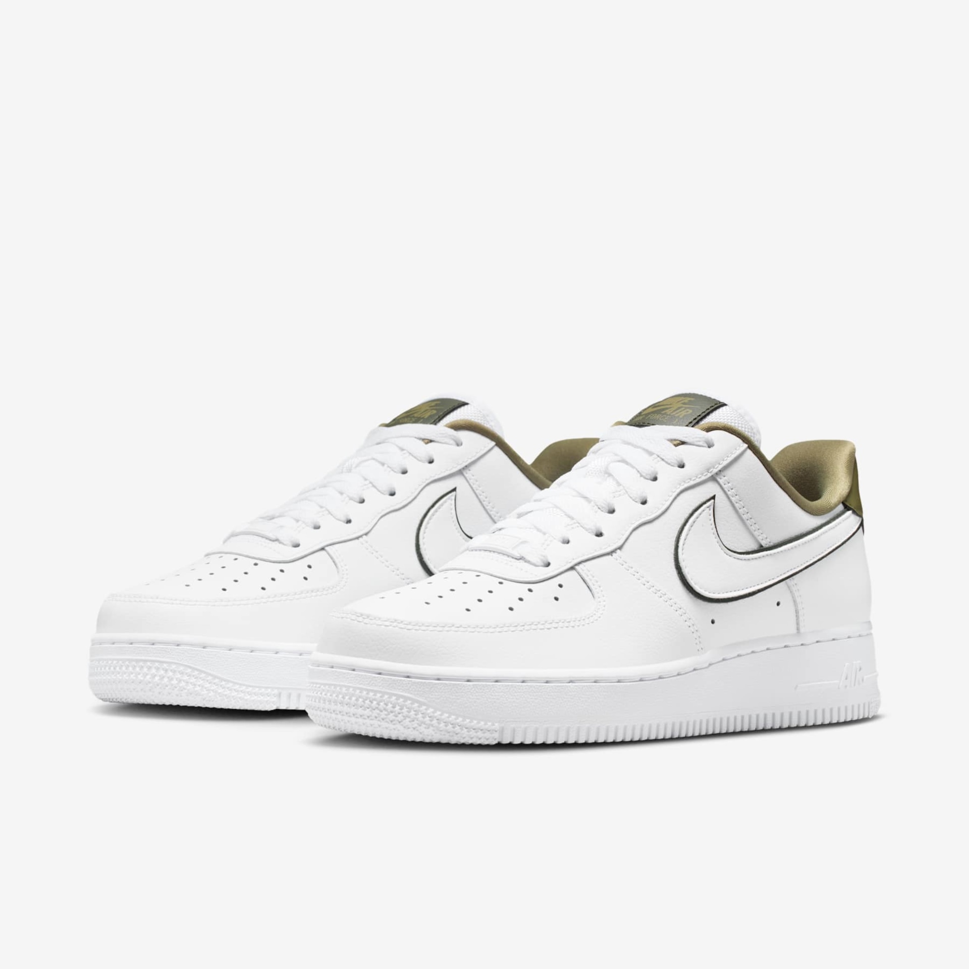 Tênis Nike Air Force 1 '07 Essential Feminino - Foto 5