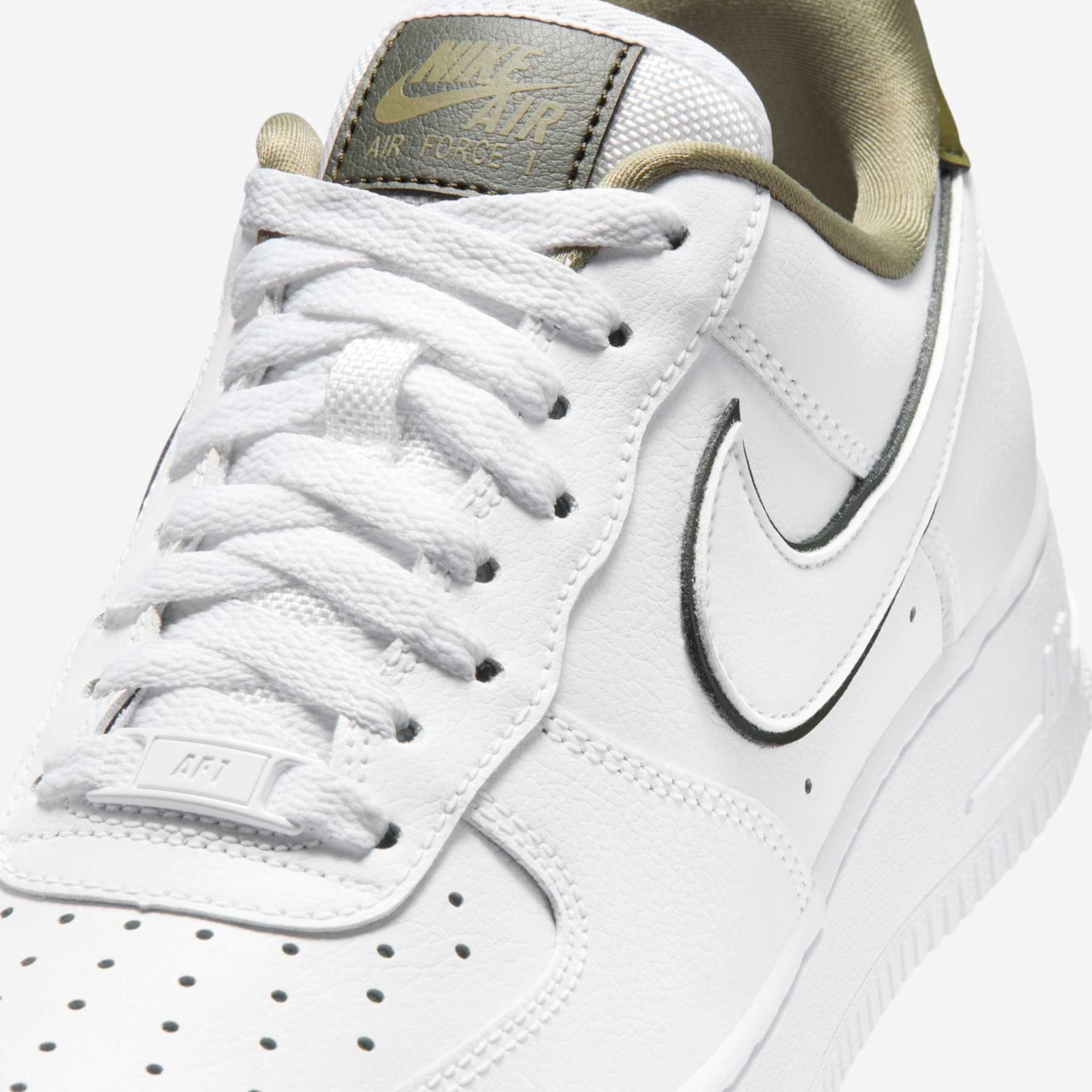 Tênis Nike Air Force 1 '07 Essential Feminino - Foto 7