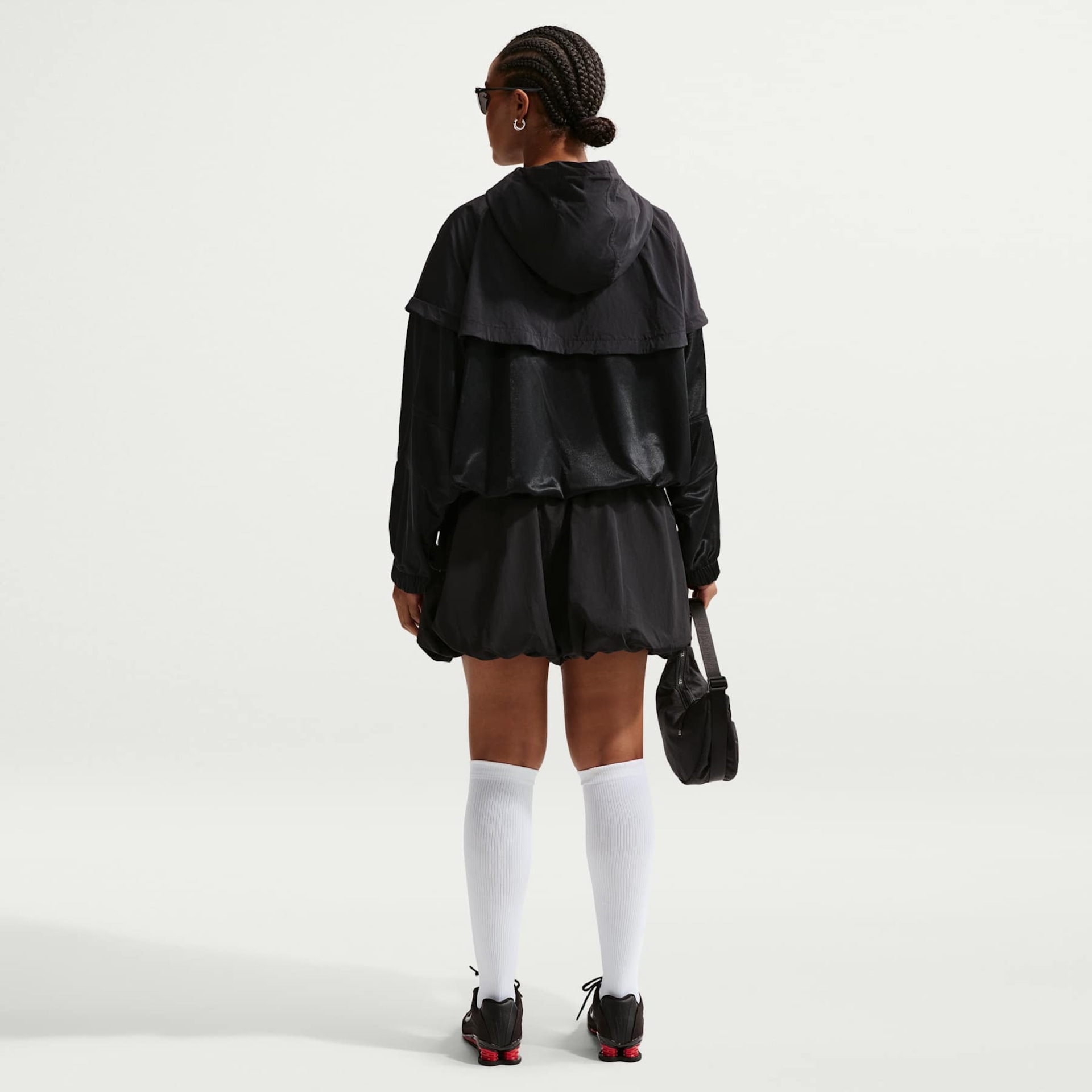 Jaqueta Nike Sportswear Oversized Windrunner Feminina - Foto 5