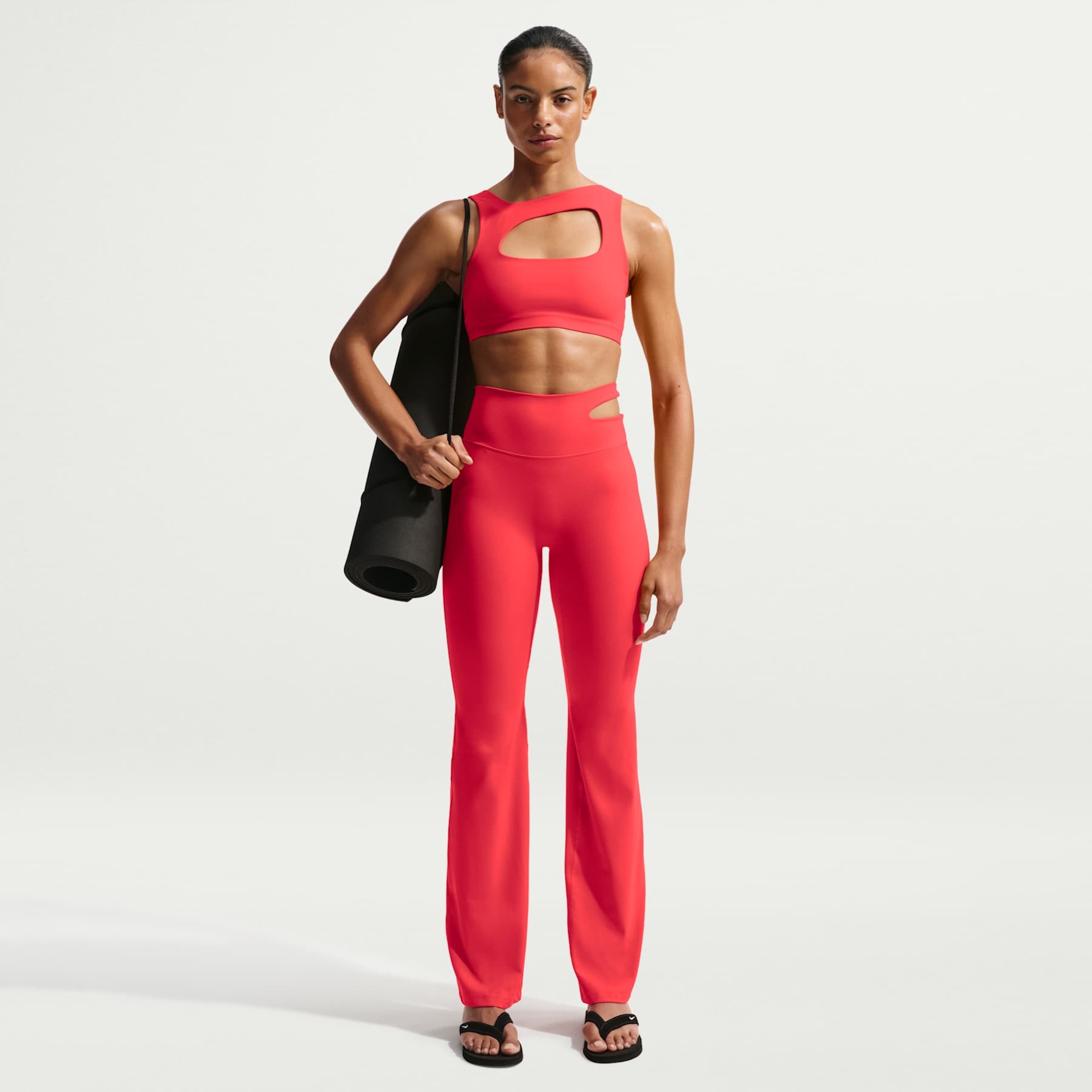Top Dri-FIT Nike Zenvy Feminino - Foto 4