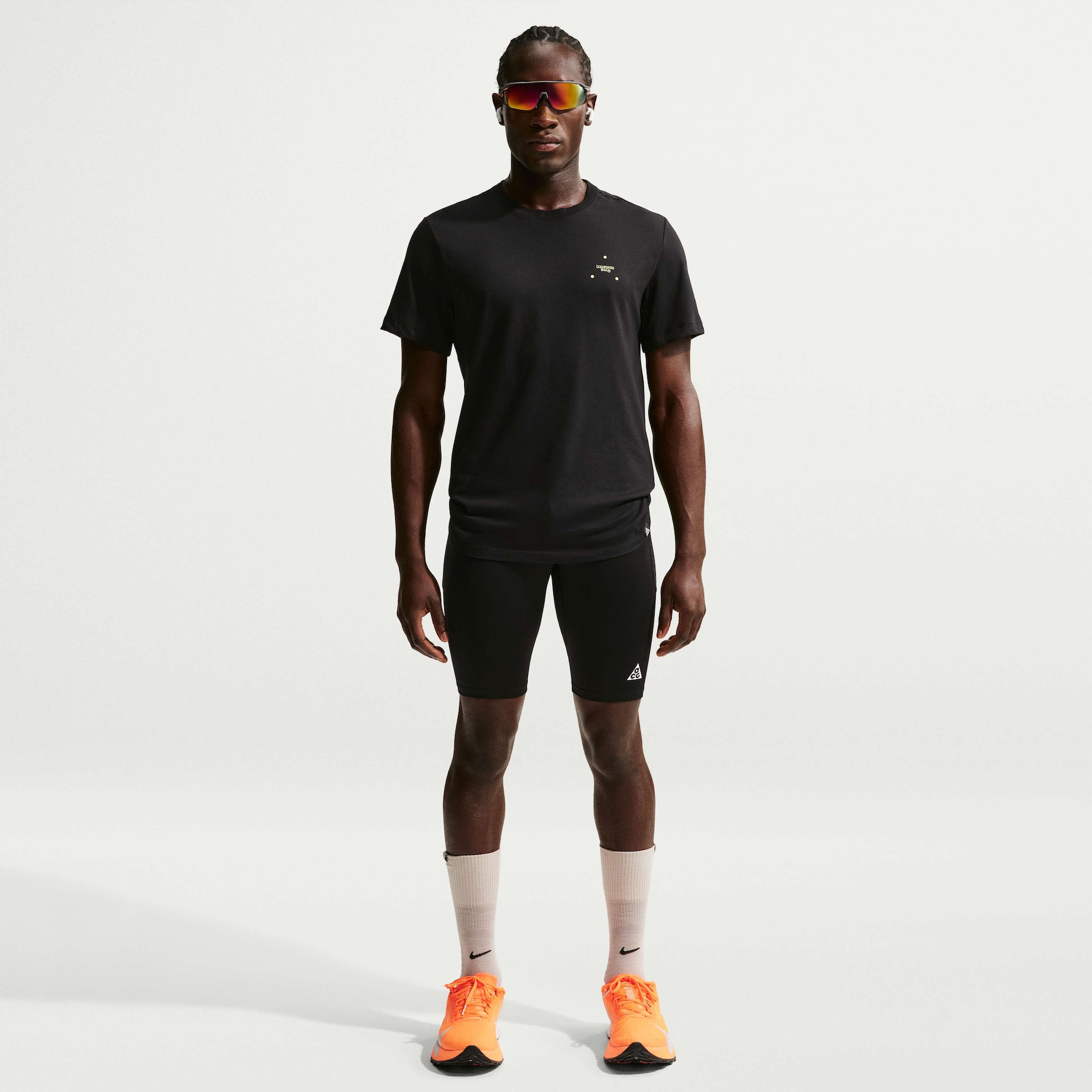 Camiseta  Dri-FIT Nike ACG Trail Energy Masculina - Foto 4