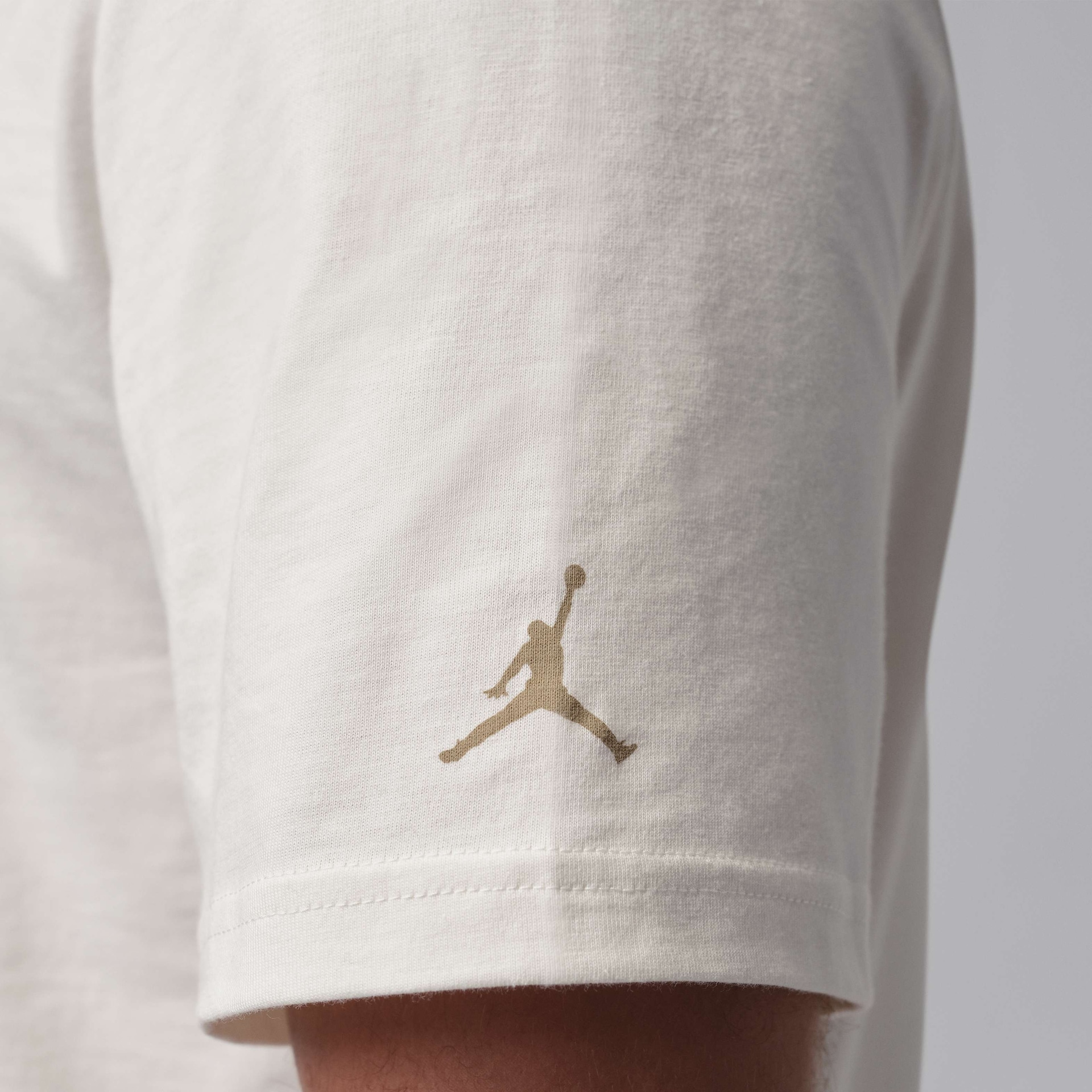 Camiseta Jordan Crew Masculina - Foto 4