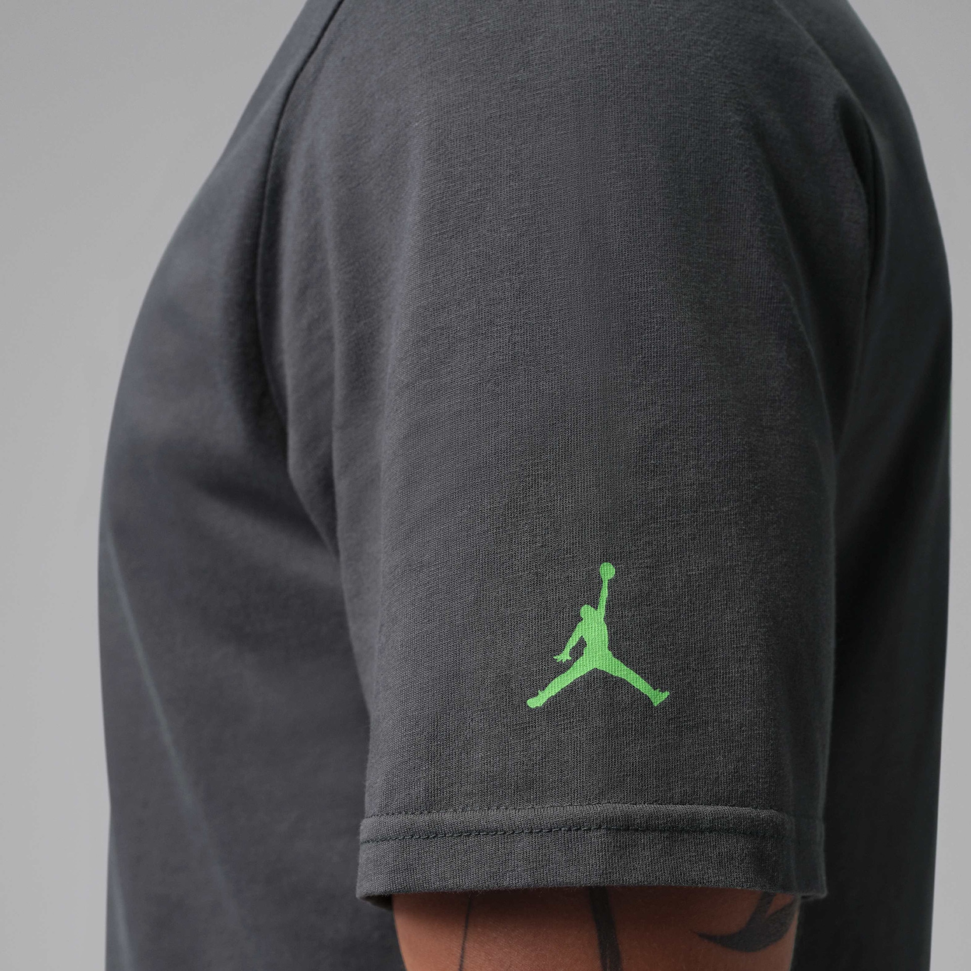 Camiseta Jordan Crew Masculina - Foto 4