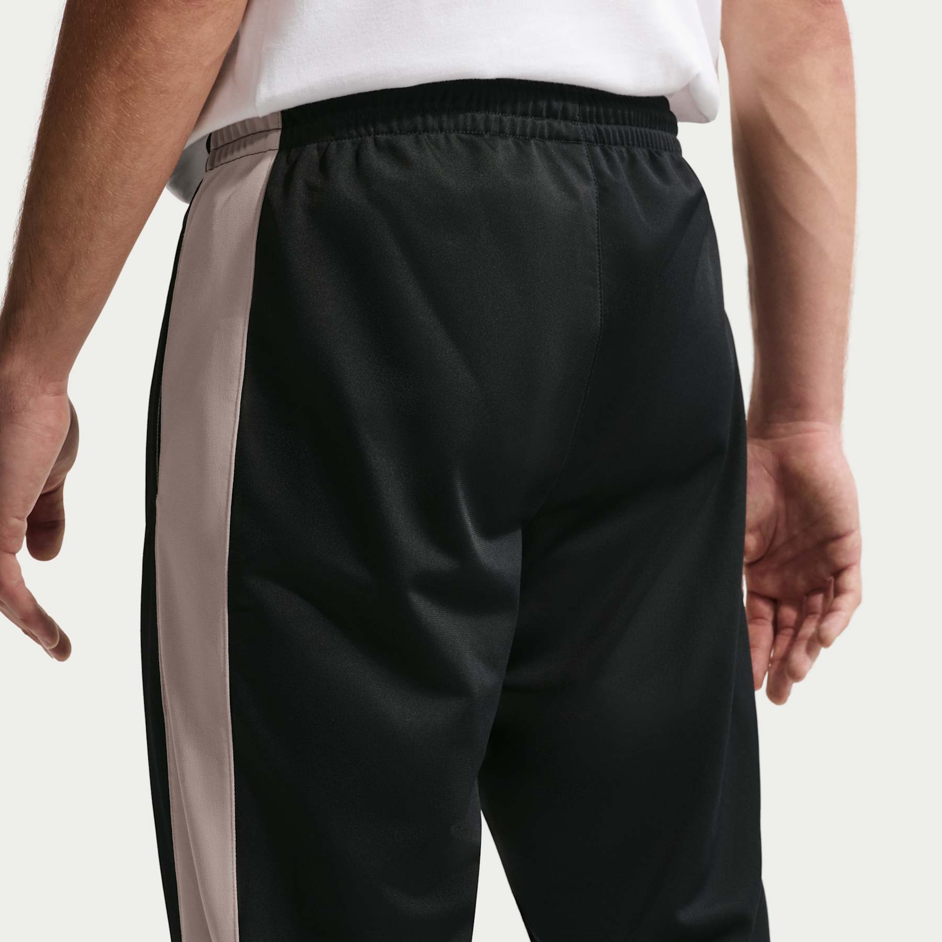 Agasalho Nike Woven Masculino - Foto 7