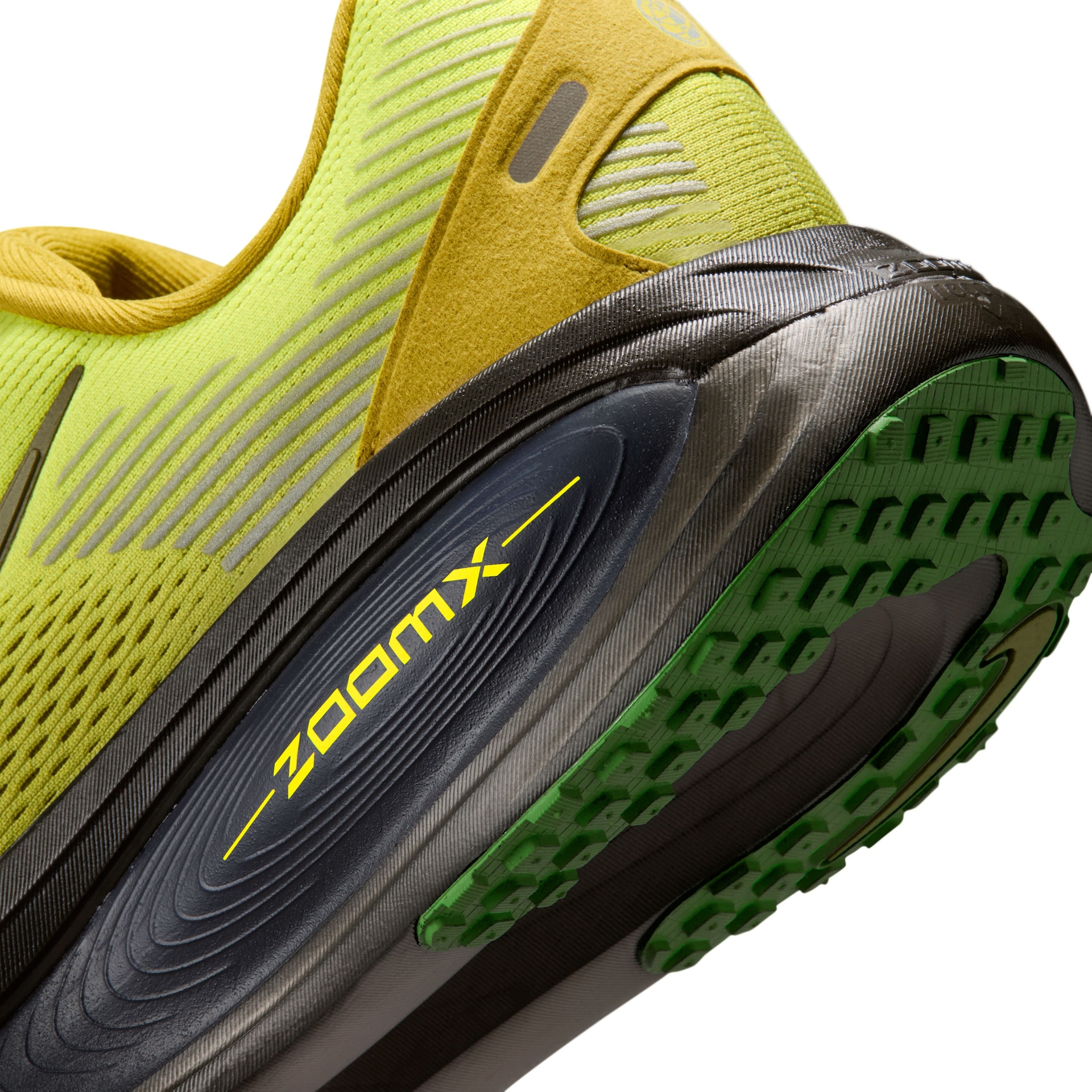 Tênis Nike Vomero 18 SE Masculino - Foto 8