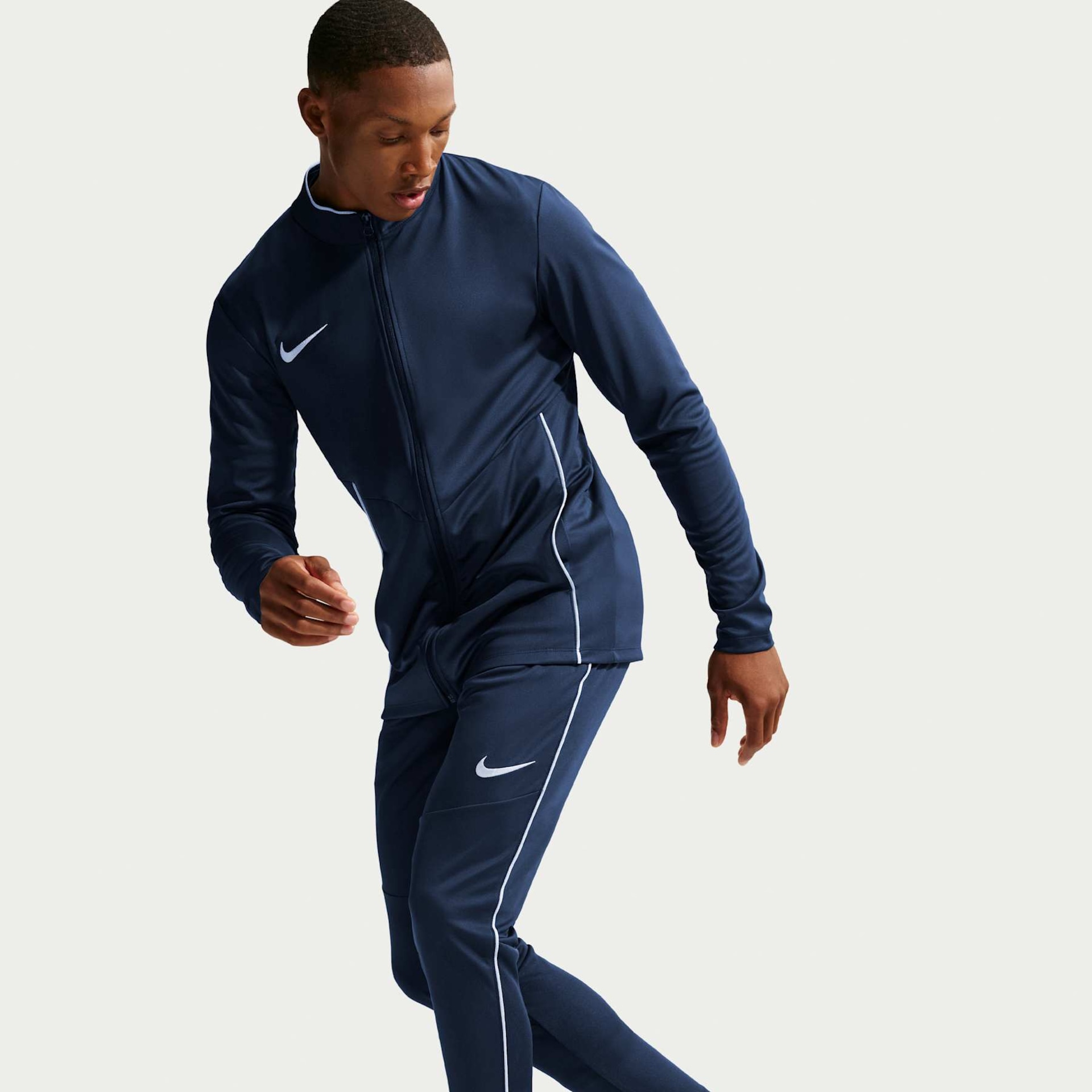 Calça Dri-FIT Nike Park Masculina - Foto 4