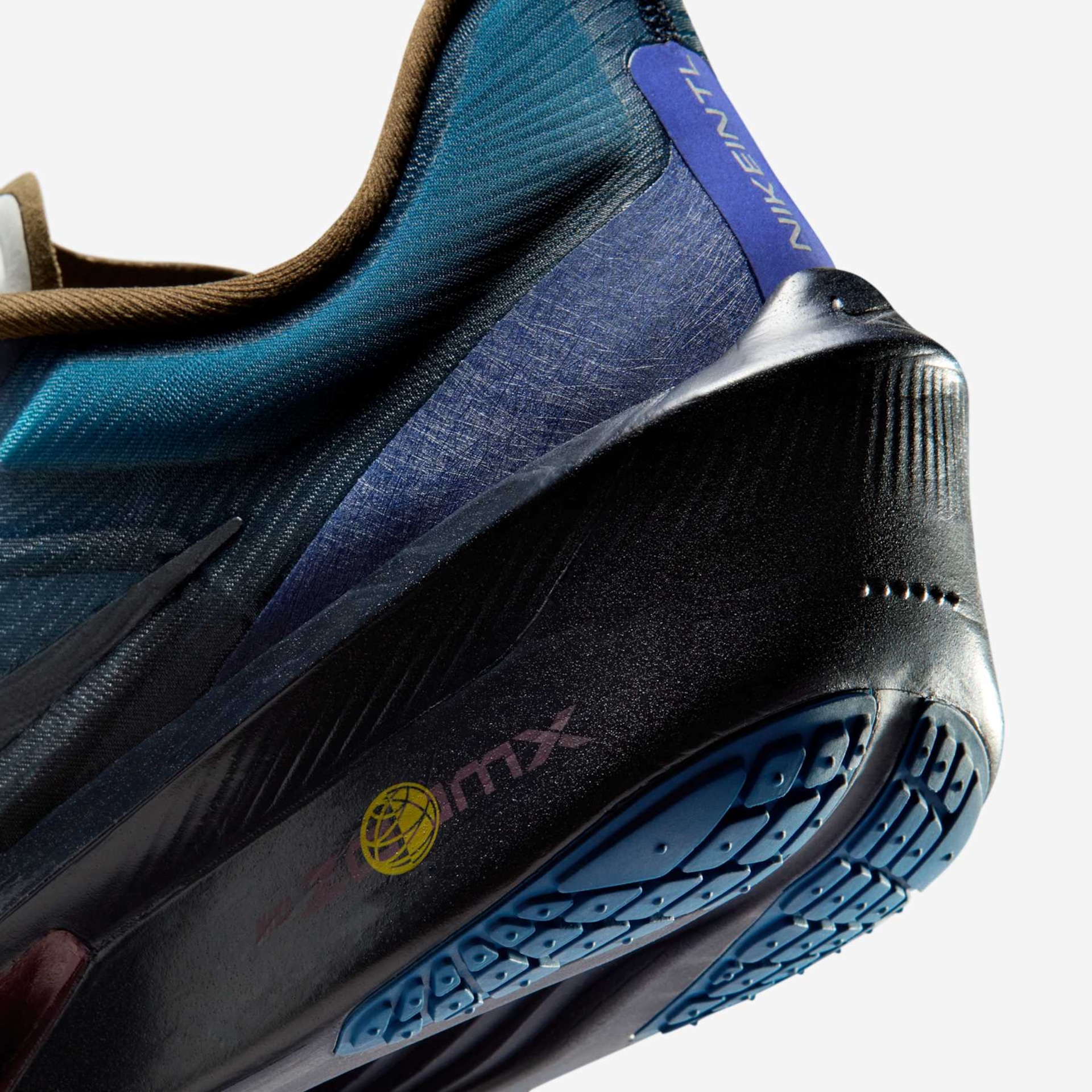 Tênis Nike Zoom Fly 6 Premium - Foto 8