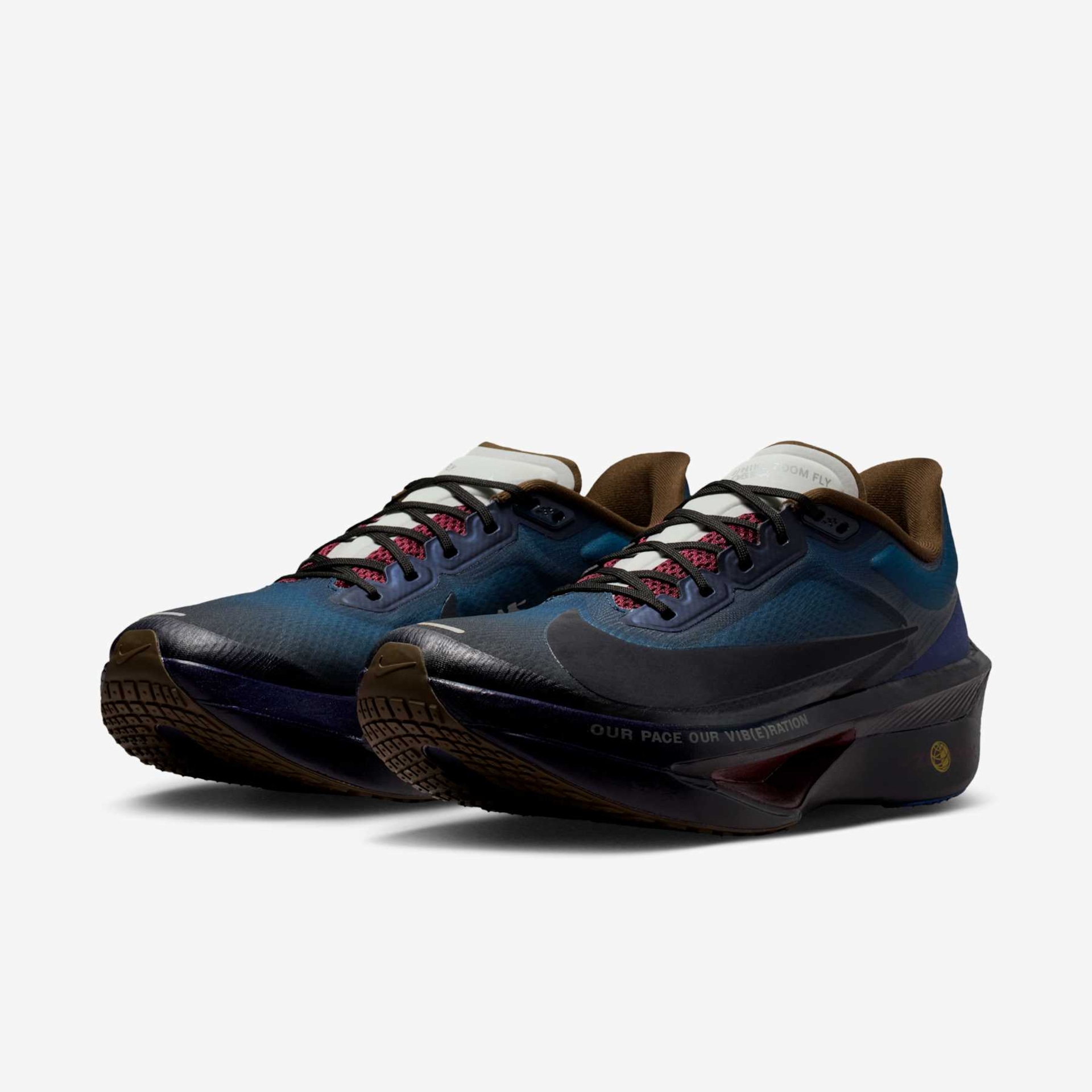 Tênis Nike Zoom Fly 6 Premium - Foto 5