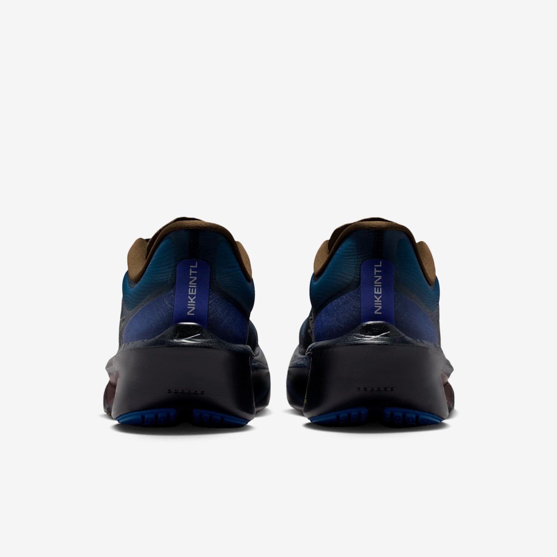 Tênis Nike Zoom Fly 6 Premium - Foto 6