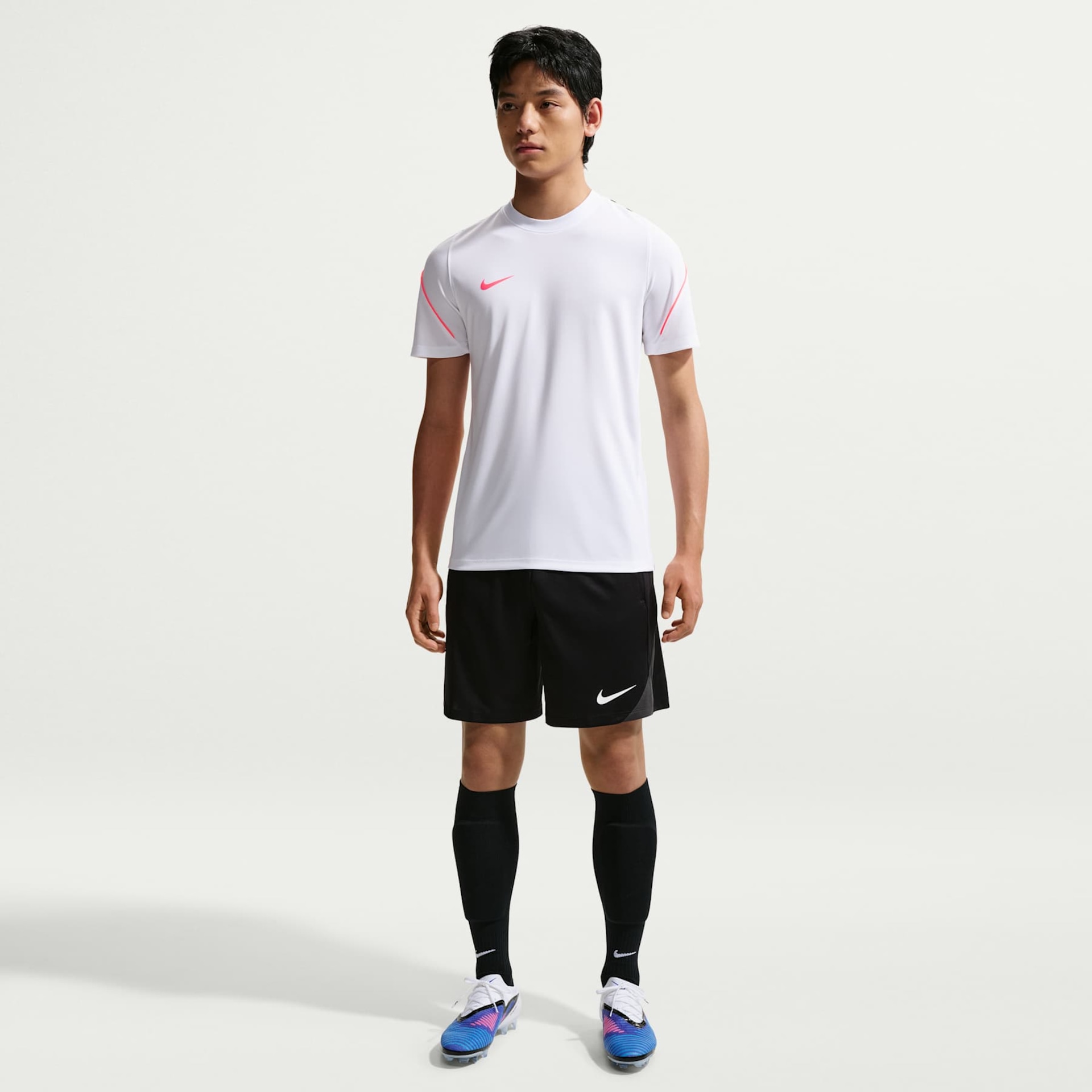 Camiseta Dri-FIT Nike Strike Masculina - Foto 2