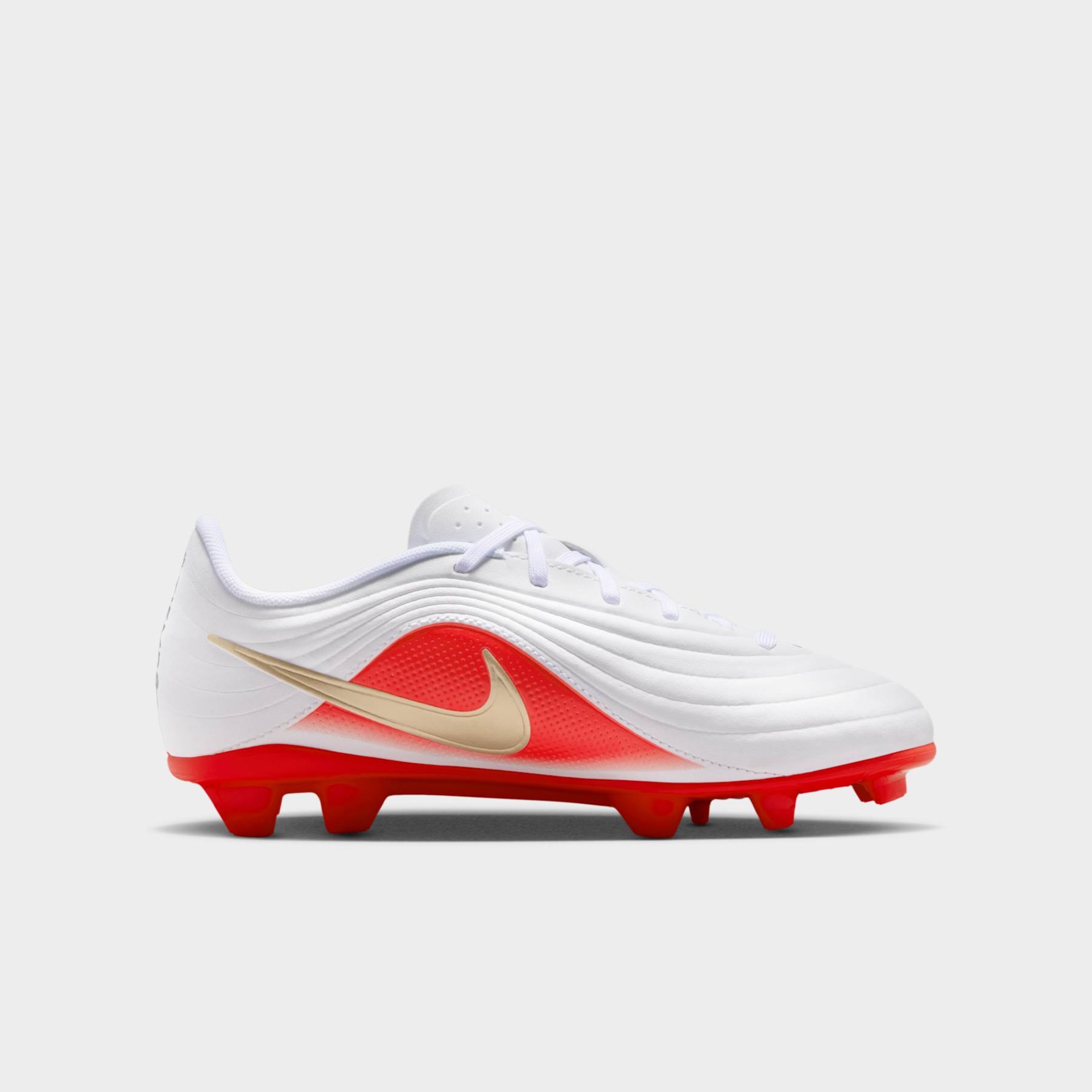 Chuteira Campo Nike Tiempo Maestro Club Infantil - Foto 3
