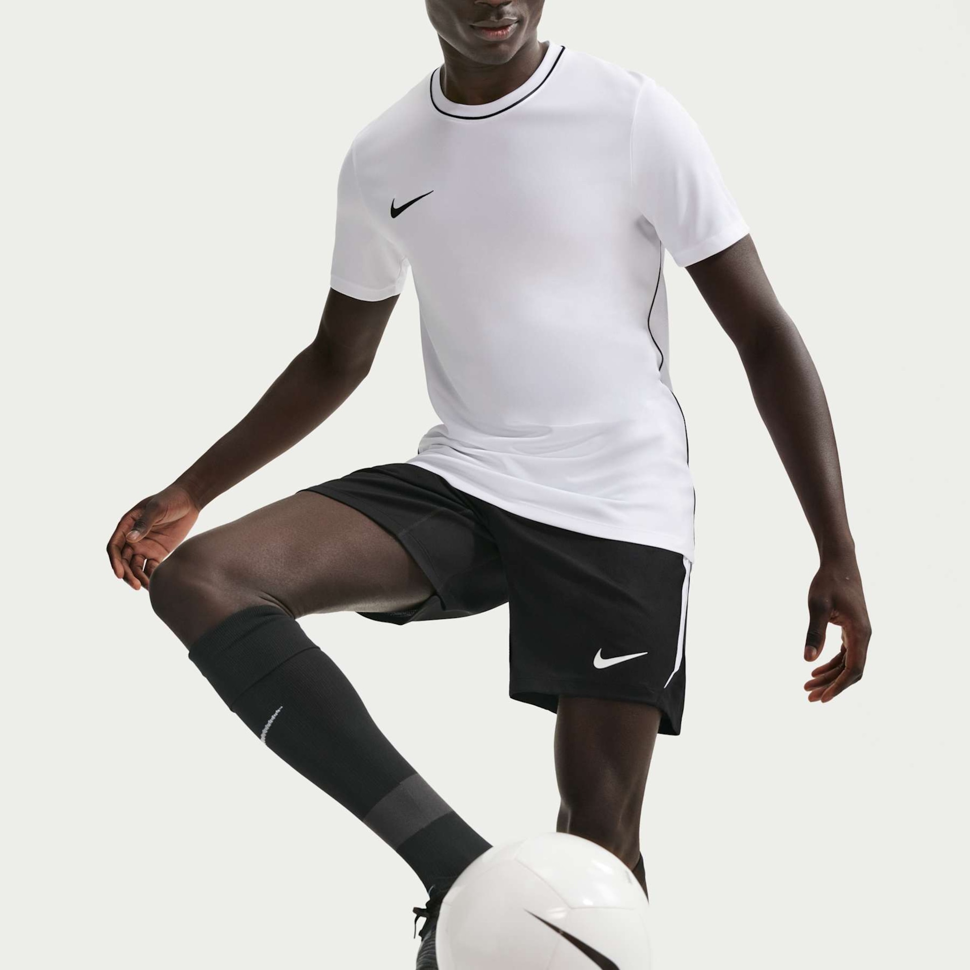 Shorts Dri-FIT Nike Strike Masculino - Foto 4