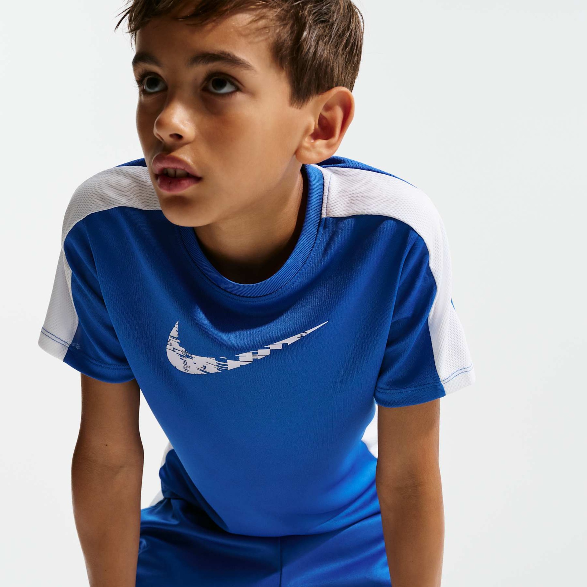 Camiseta Dri-FIT Nike Trophy 23 Infantil - Foto 3