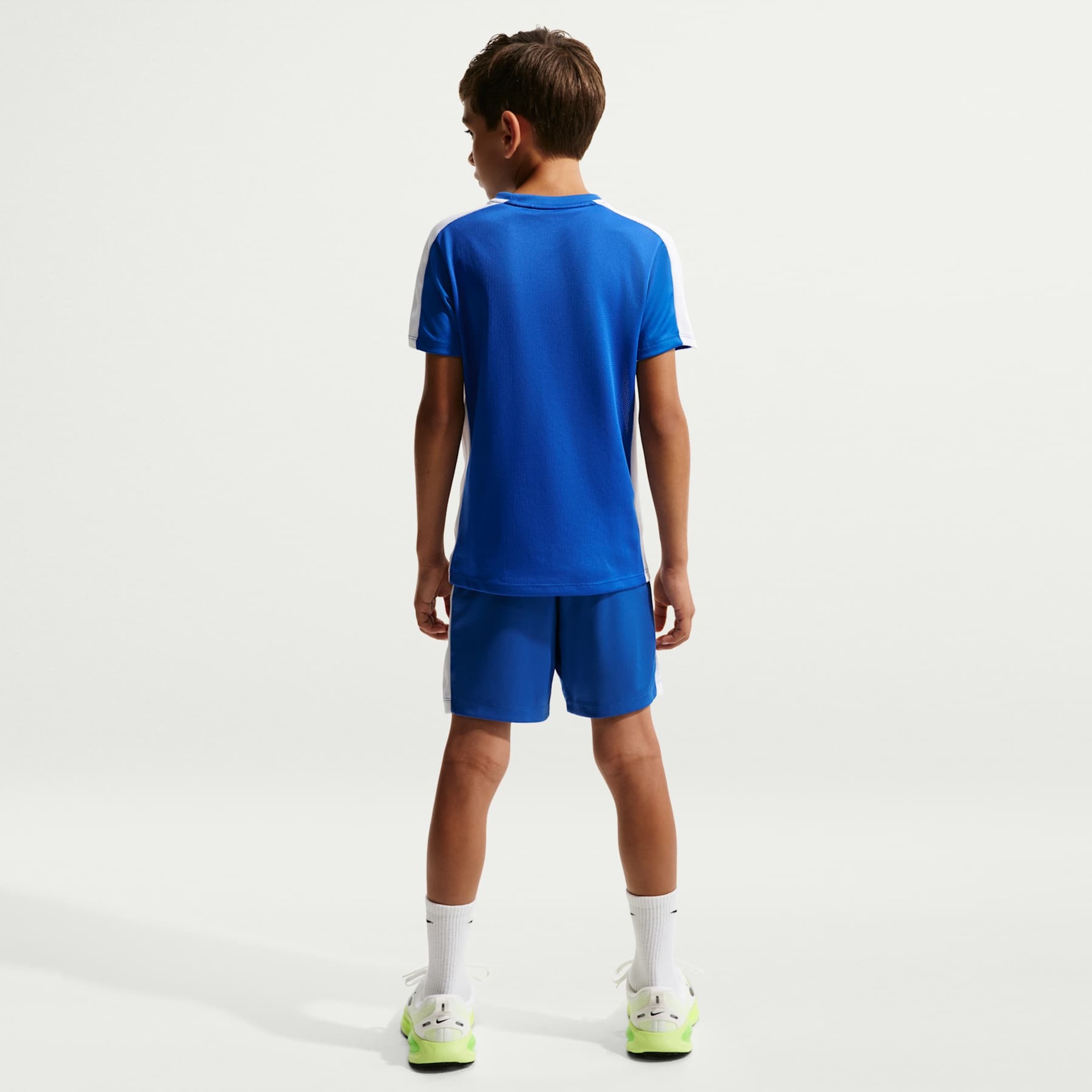 Camiseta Dri-FIT Nike Trophy 23 Infantil - Foto 5