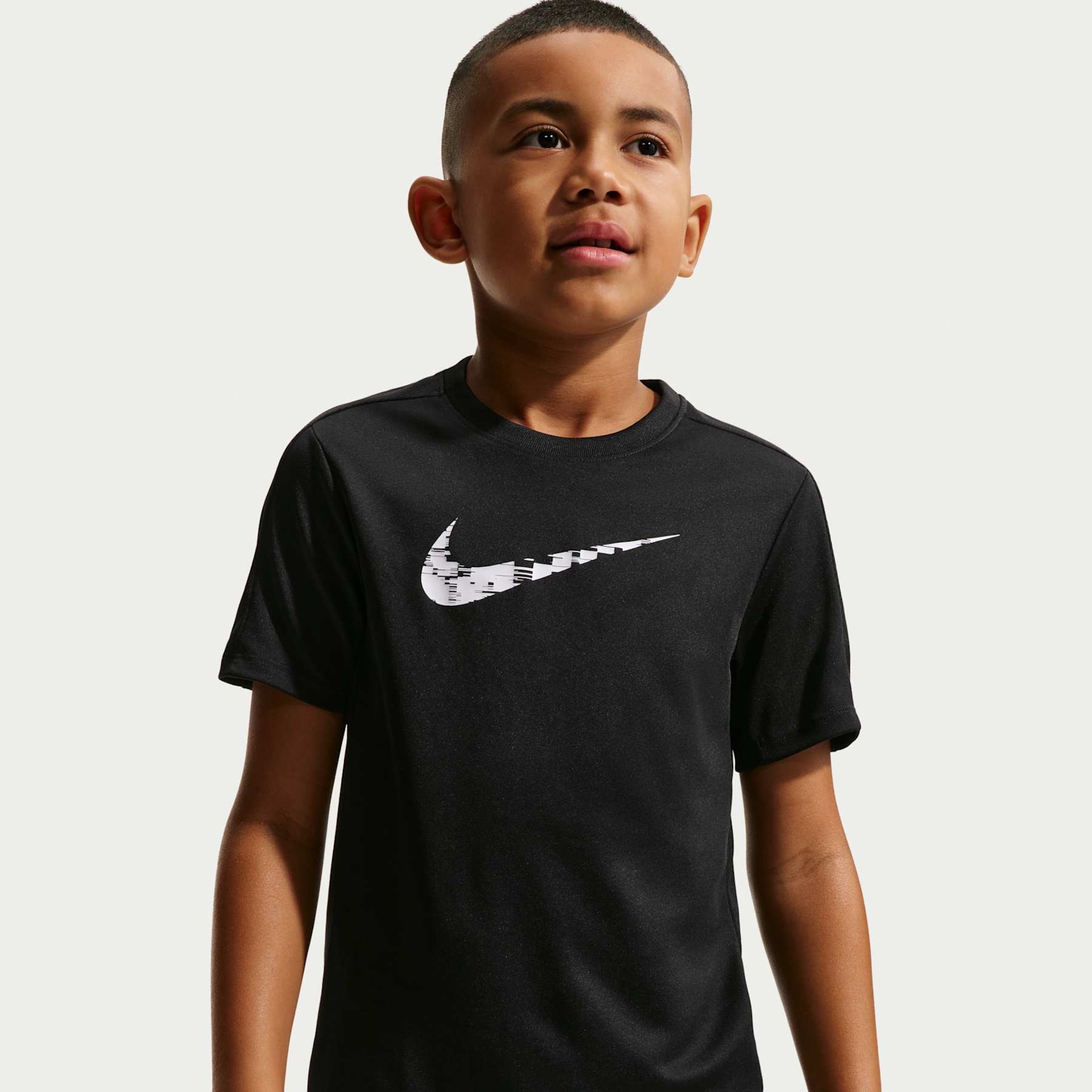Imagem principal de Camiseta Dri-FIT Nike Trophy 23 Infantil