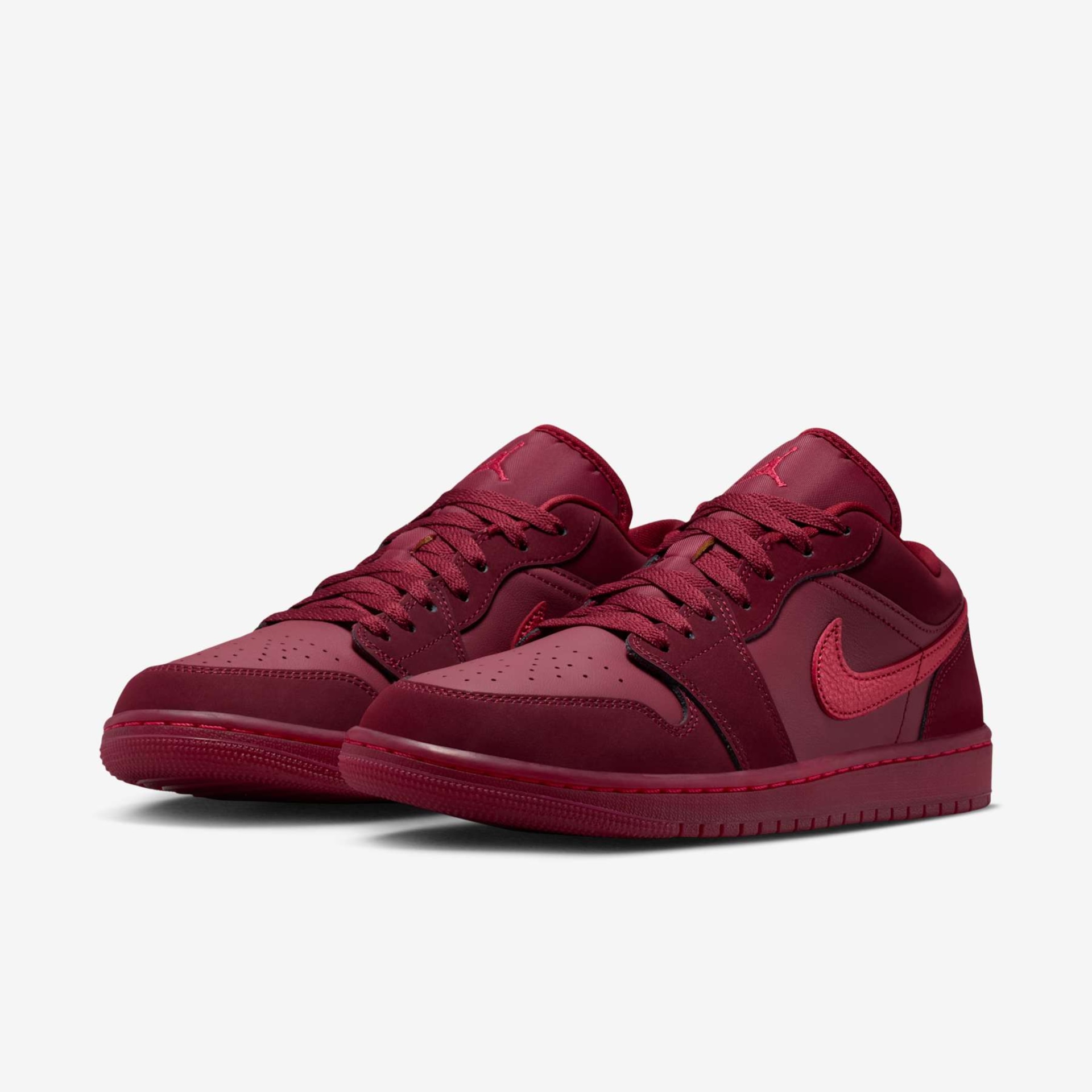 Tênis Nike Air Jordan 1 Low SE Feminino - Foto 5