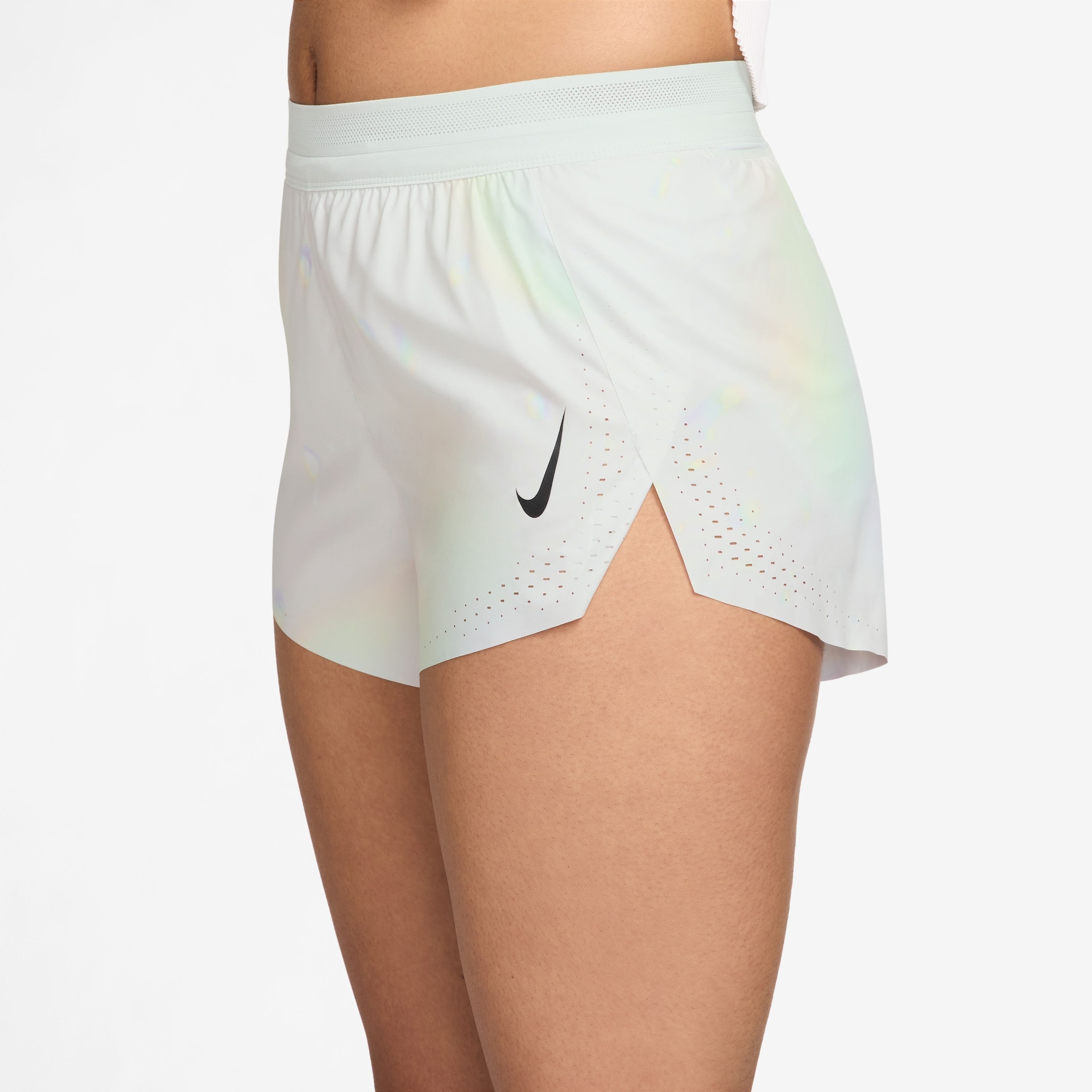 Shorts Dri-FIT Nike Aeroswift Feminino - Foto 3