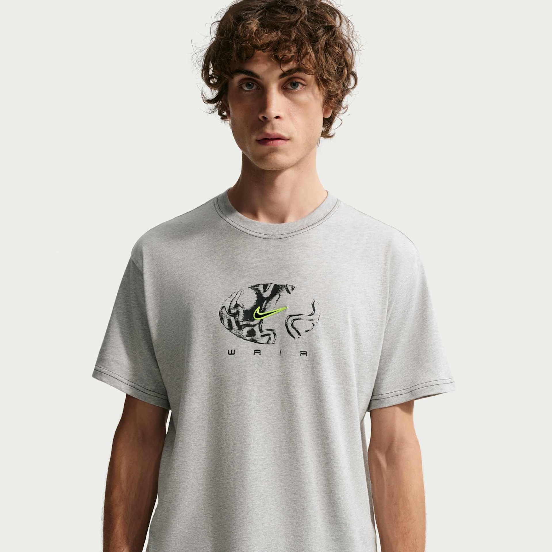 Imagem principal de Camiseta Nike SB Ishod Unissex