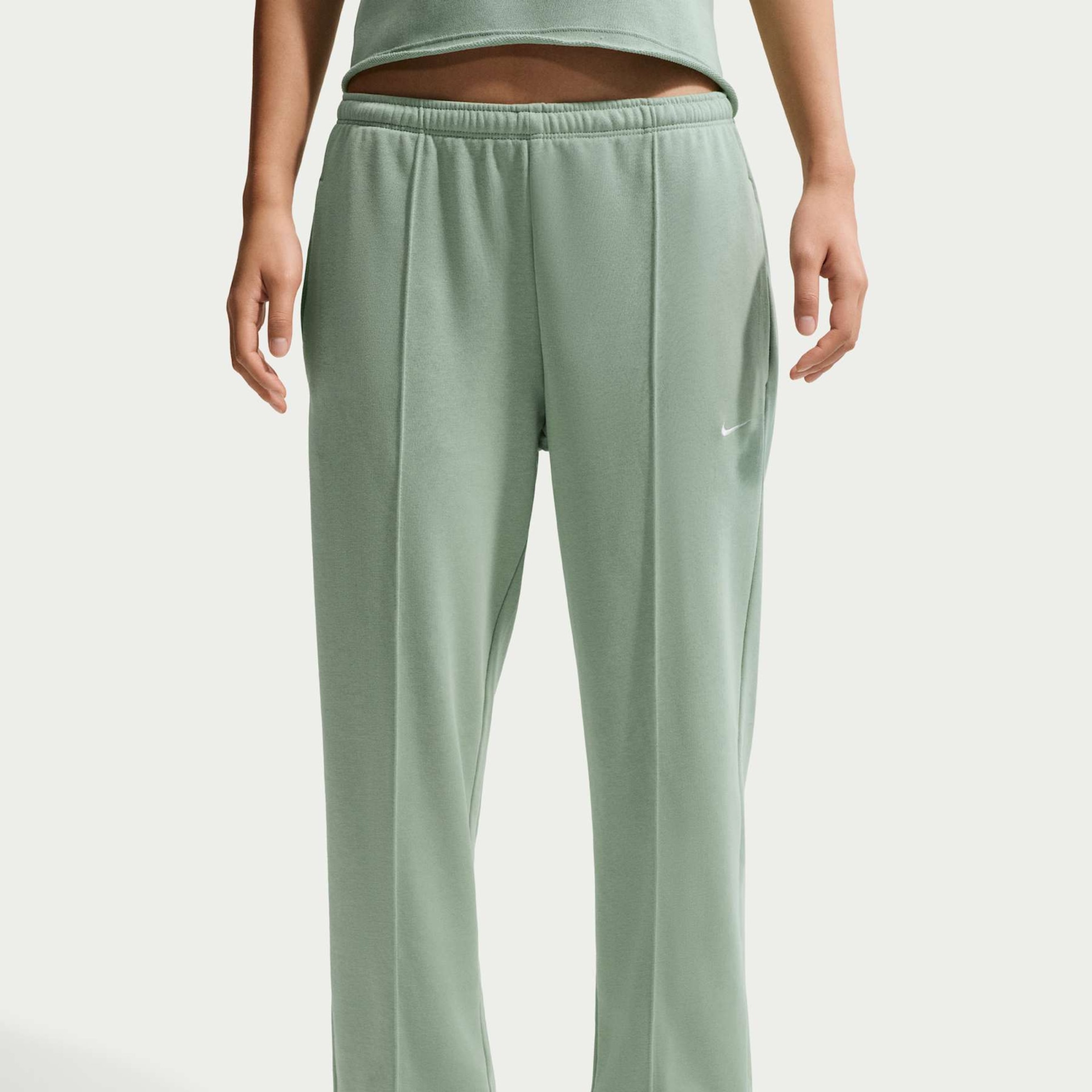Calça Nike Sportswear Chill Jogger Feminina - Foto 2