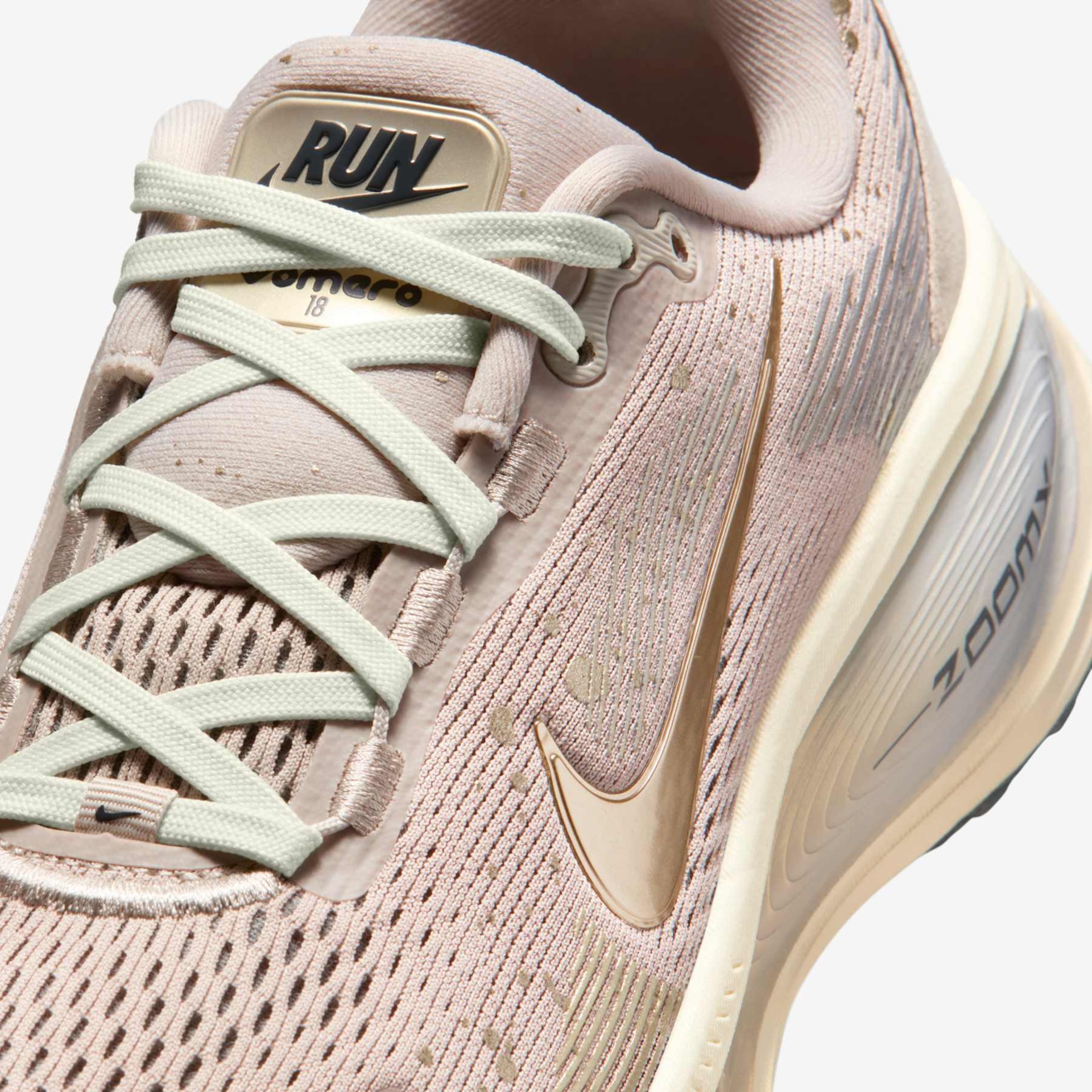 Tênis Nike Vomero 18 SE Feminino - Foto 7