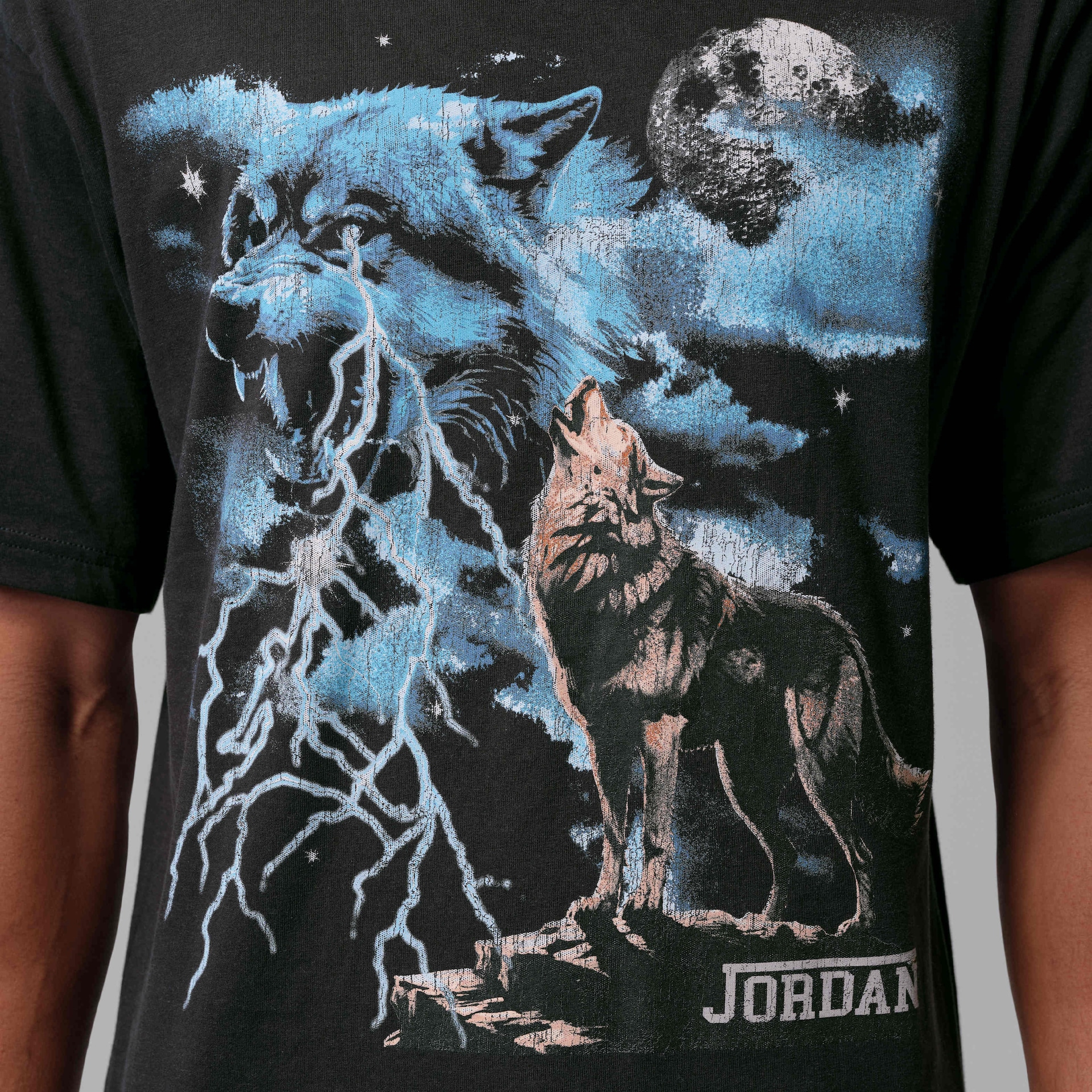 Camiseta Jordan Howl Graphic Masculina - Foto 4