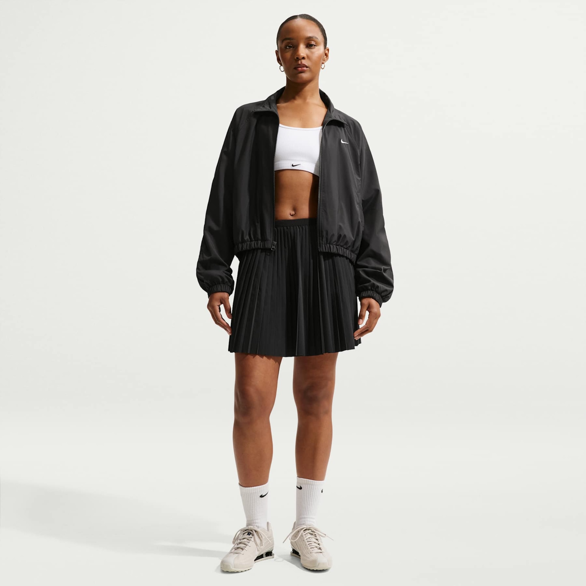 Jaqueta Nike Sportswear Classic Feminina - Foto 4