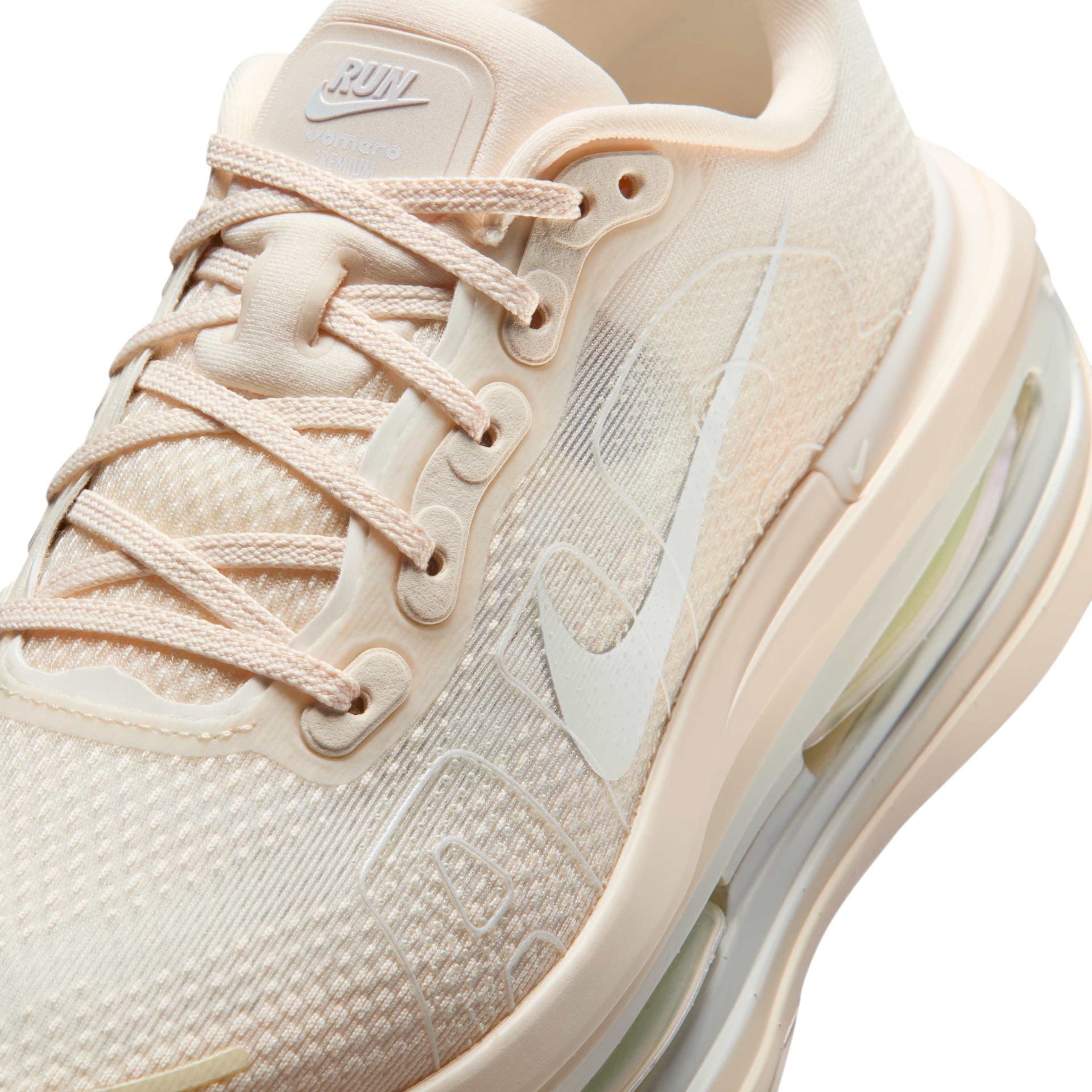 Tênis Nike Vomero Premium Feminino - Foto 7