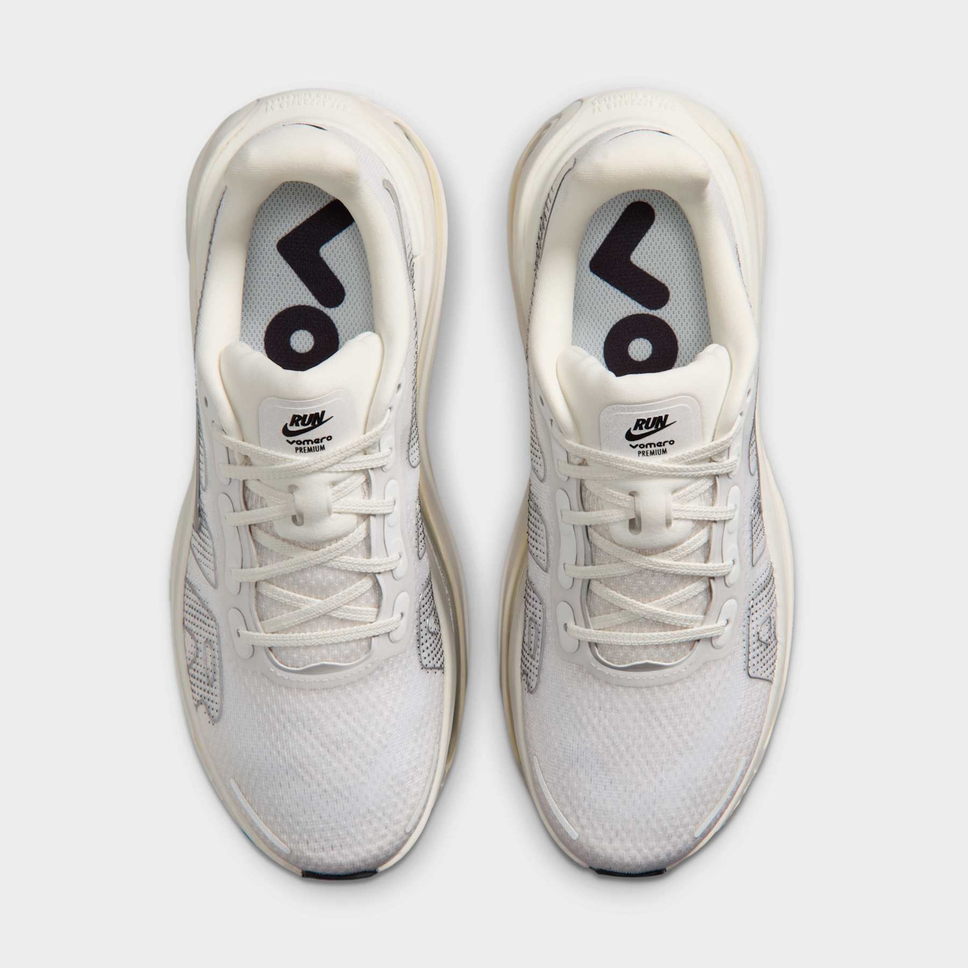 Tênis Nike Vomero Premium Feminino - Foto 4