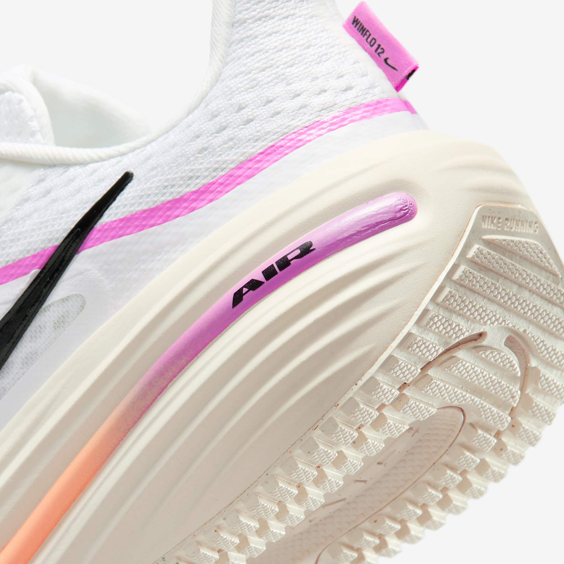 Tênis Nike Winflo 12 Feminino - Foto 8