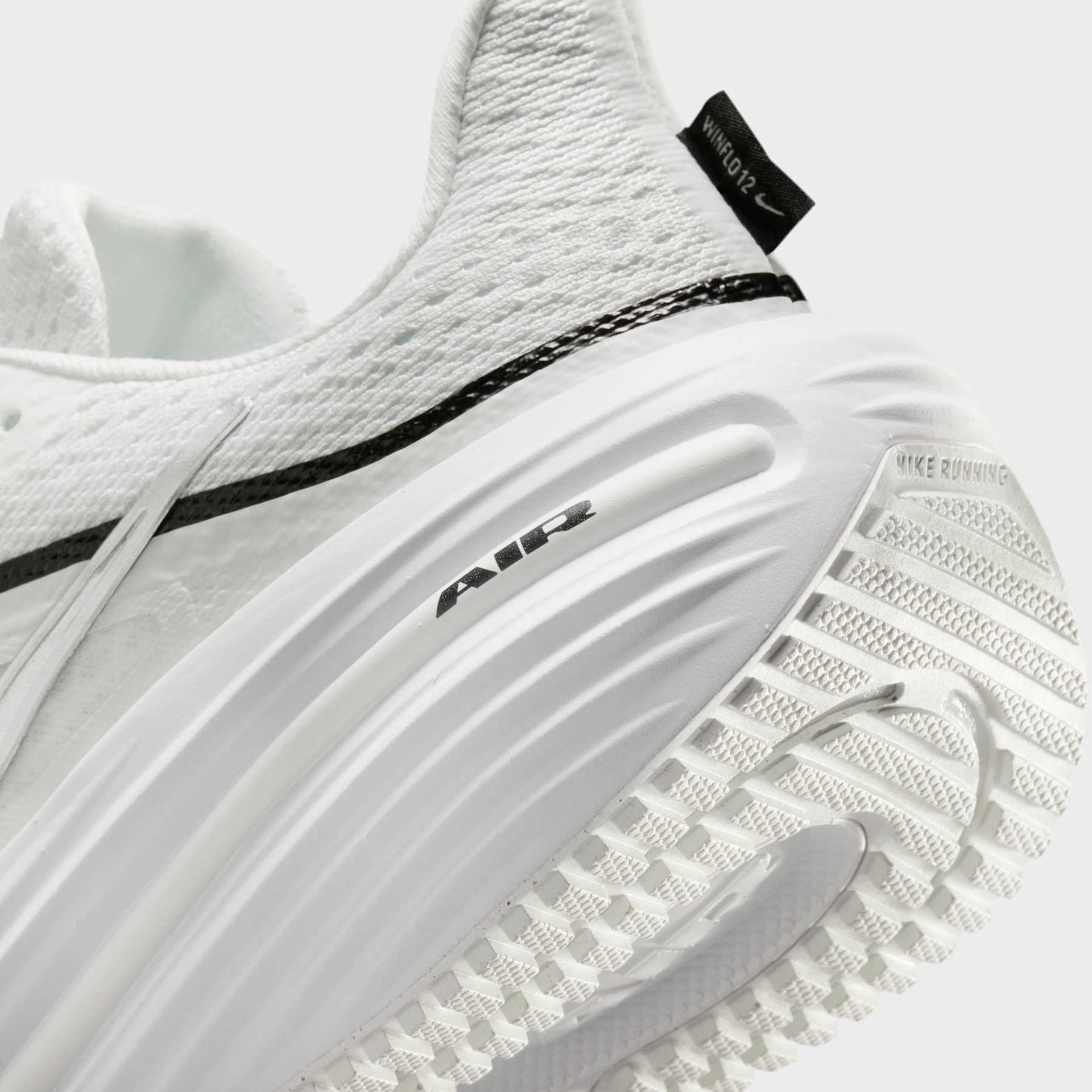 Tênis Nike Winflo 12 Feminino - Foto 8