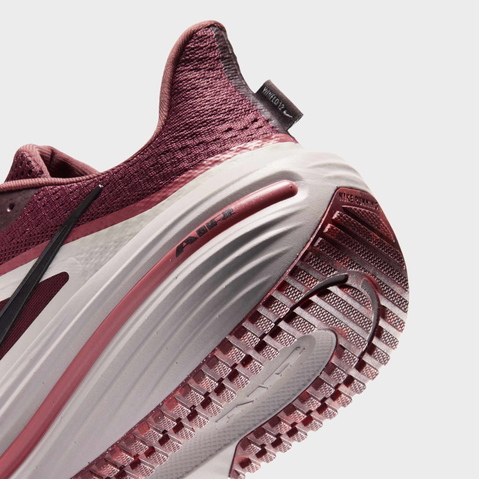 Tênis Nike Winflo 12 Masculino - Foto 8