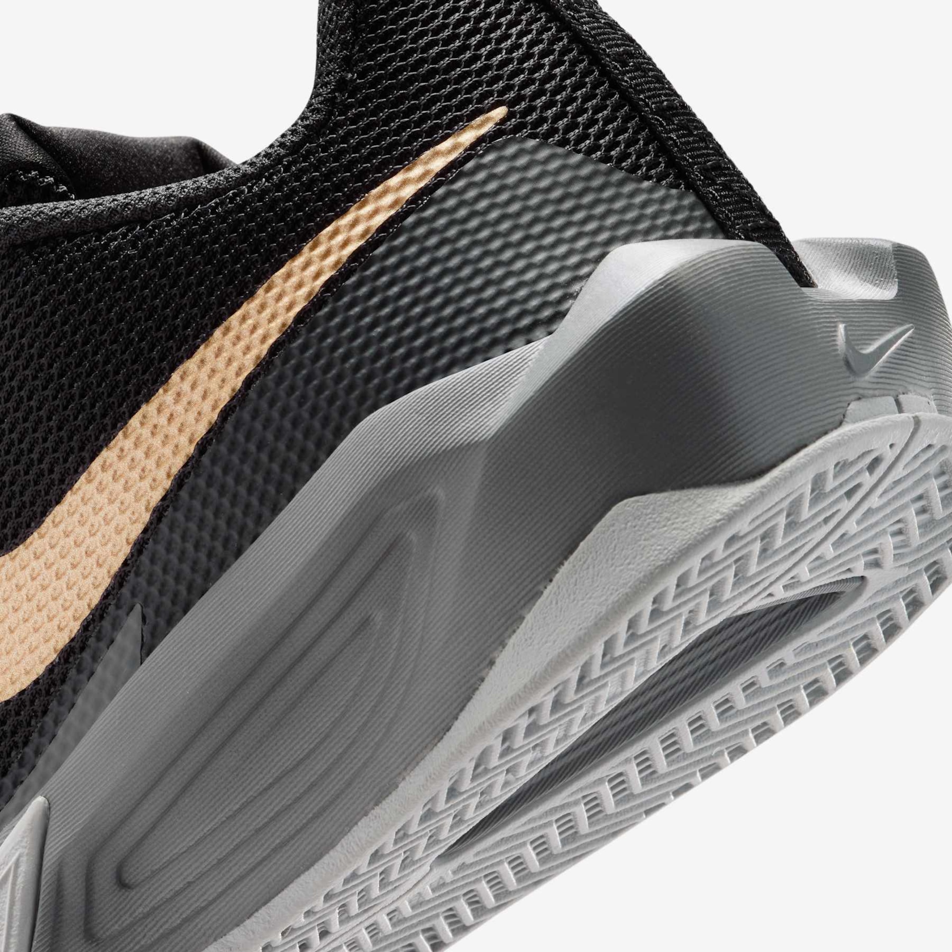 Tênis Nike S.T Dynamite Infantil - Foto 8