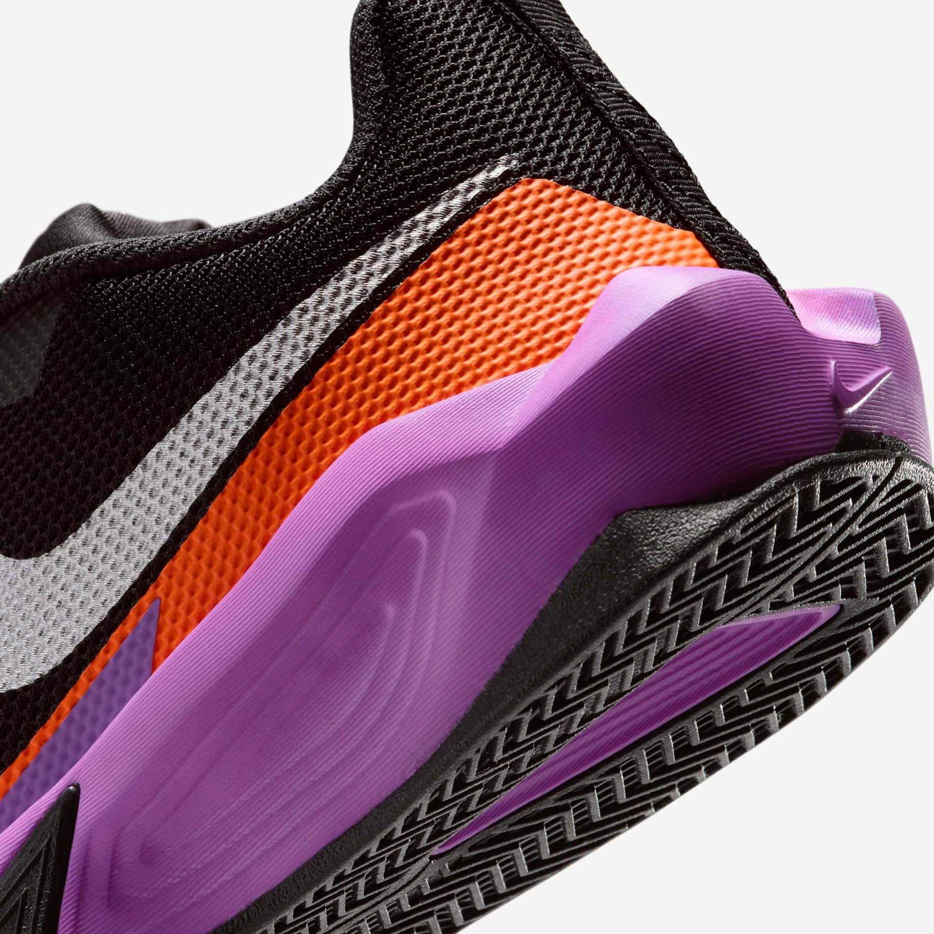 Tênis Nike S.T Dynamite Infantil - Foto 8